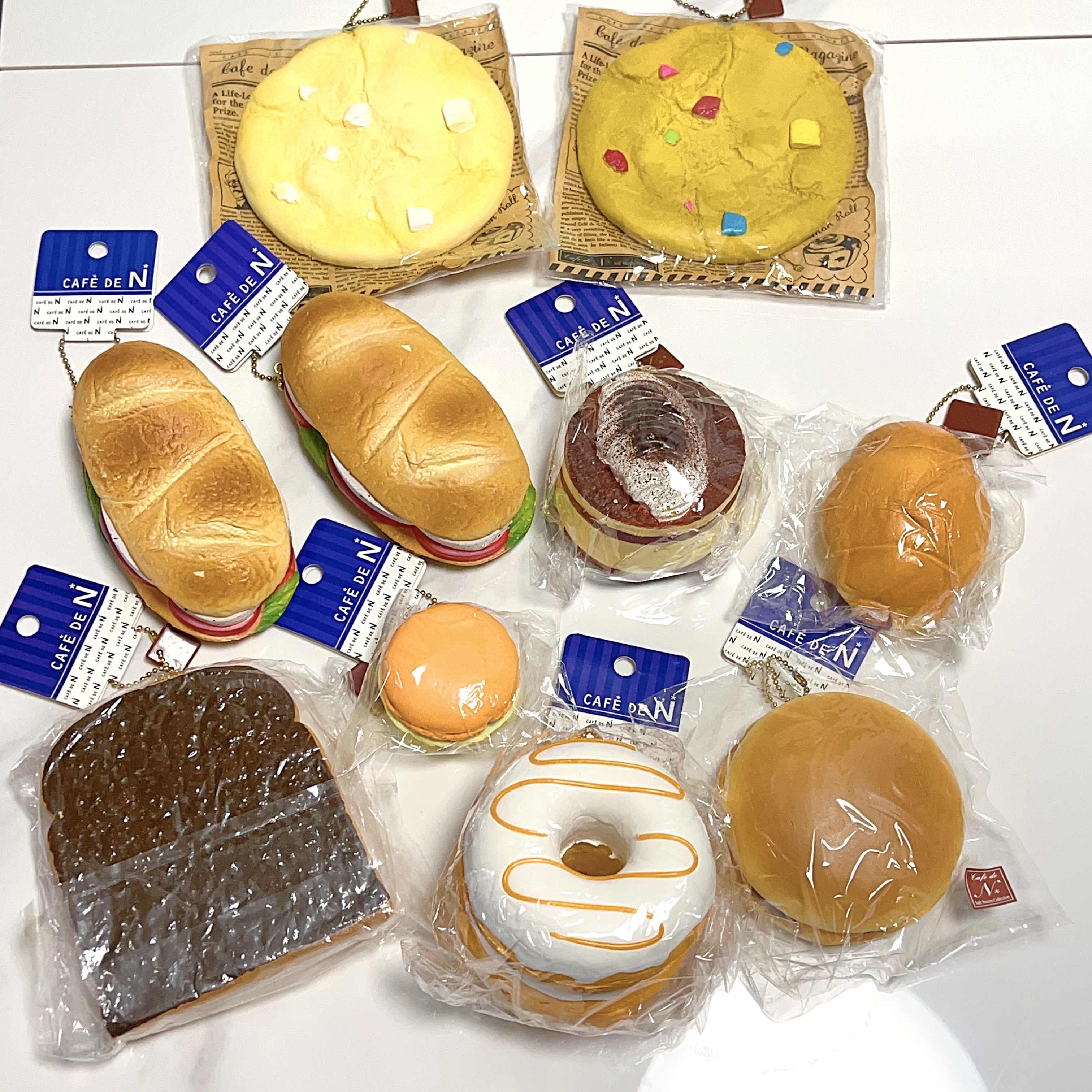 スクイーズ　カフェドエヌ CAFE DE N カフェドエヌ スクイーズ 8個セットの通販 by my shop