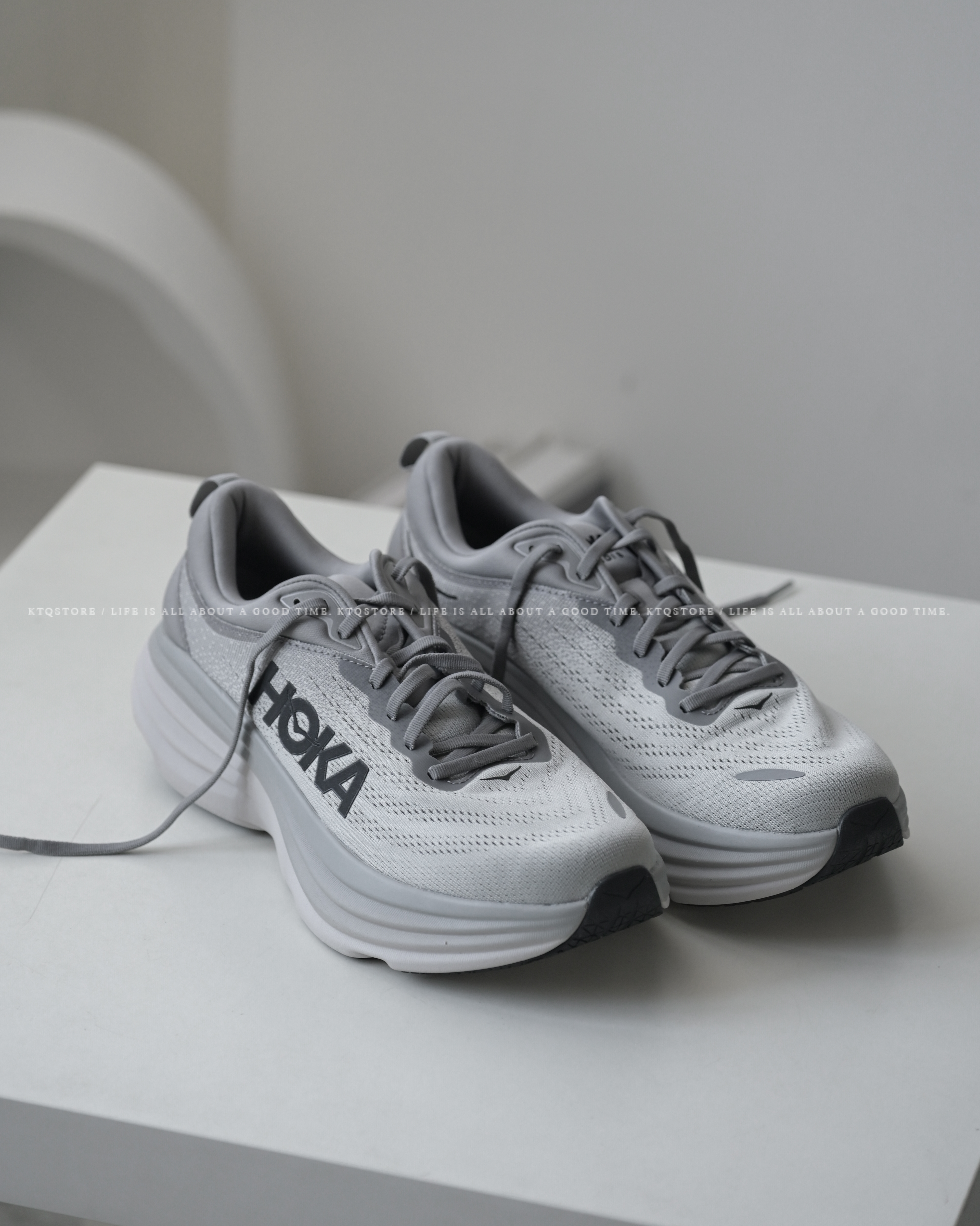 KTQ STORE ‧ Hoka One One Bondi 8 "Sharkskin Harbor Mist" 鯊魚灰 1123202-SHMS