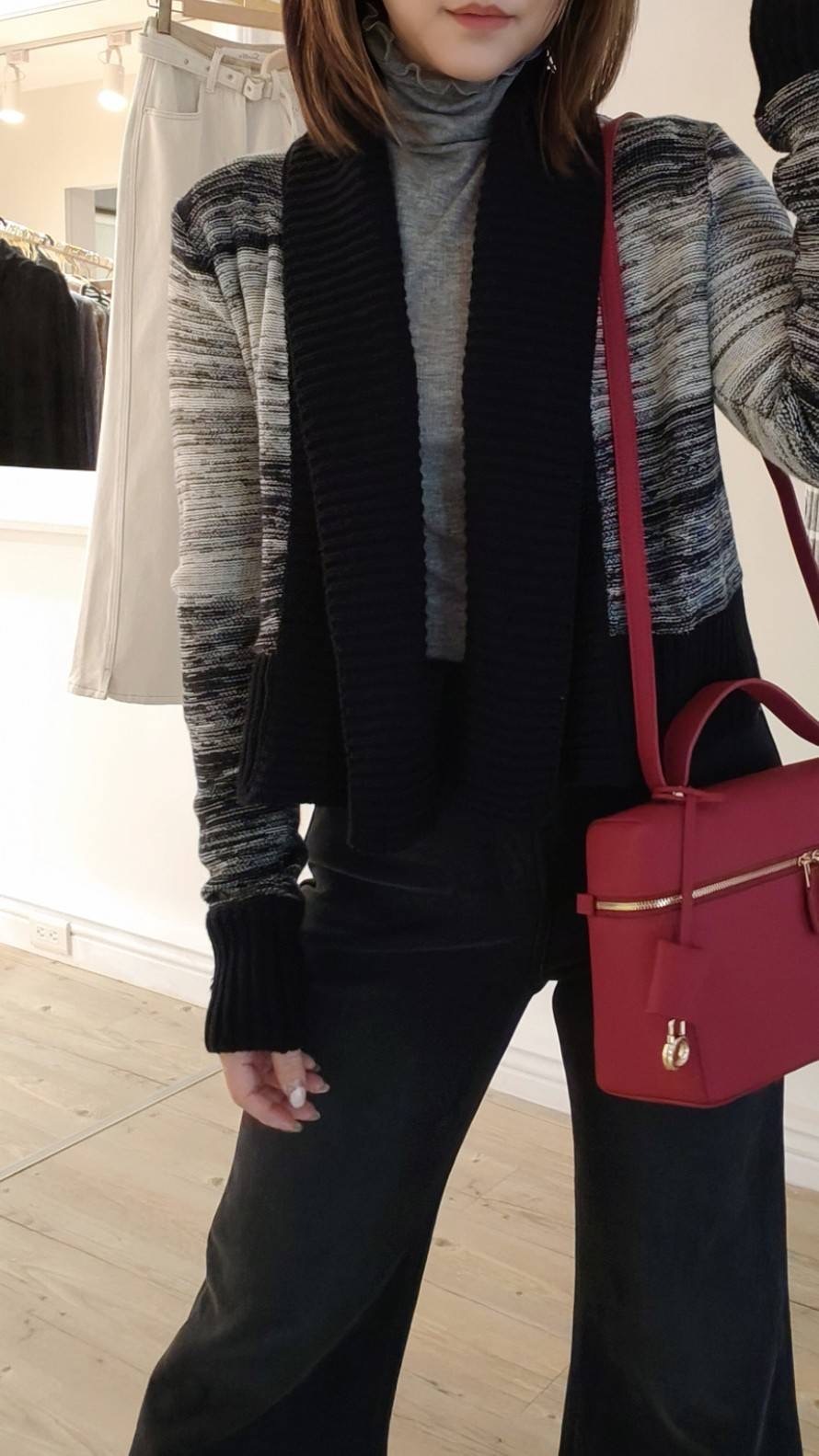 黑白橫紋漸層針織罩衫