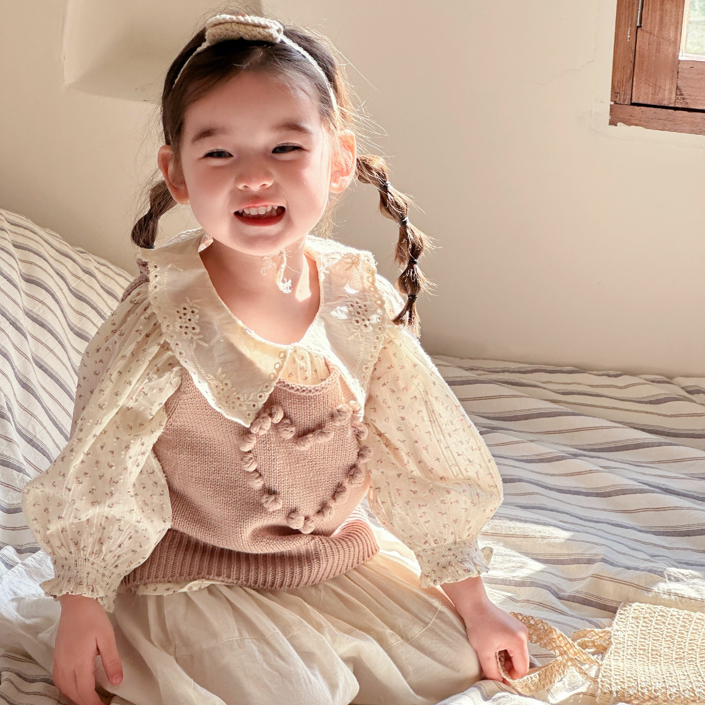 【H55189】氣質碎花愛心針織兩件式套裝/上衣＊二色