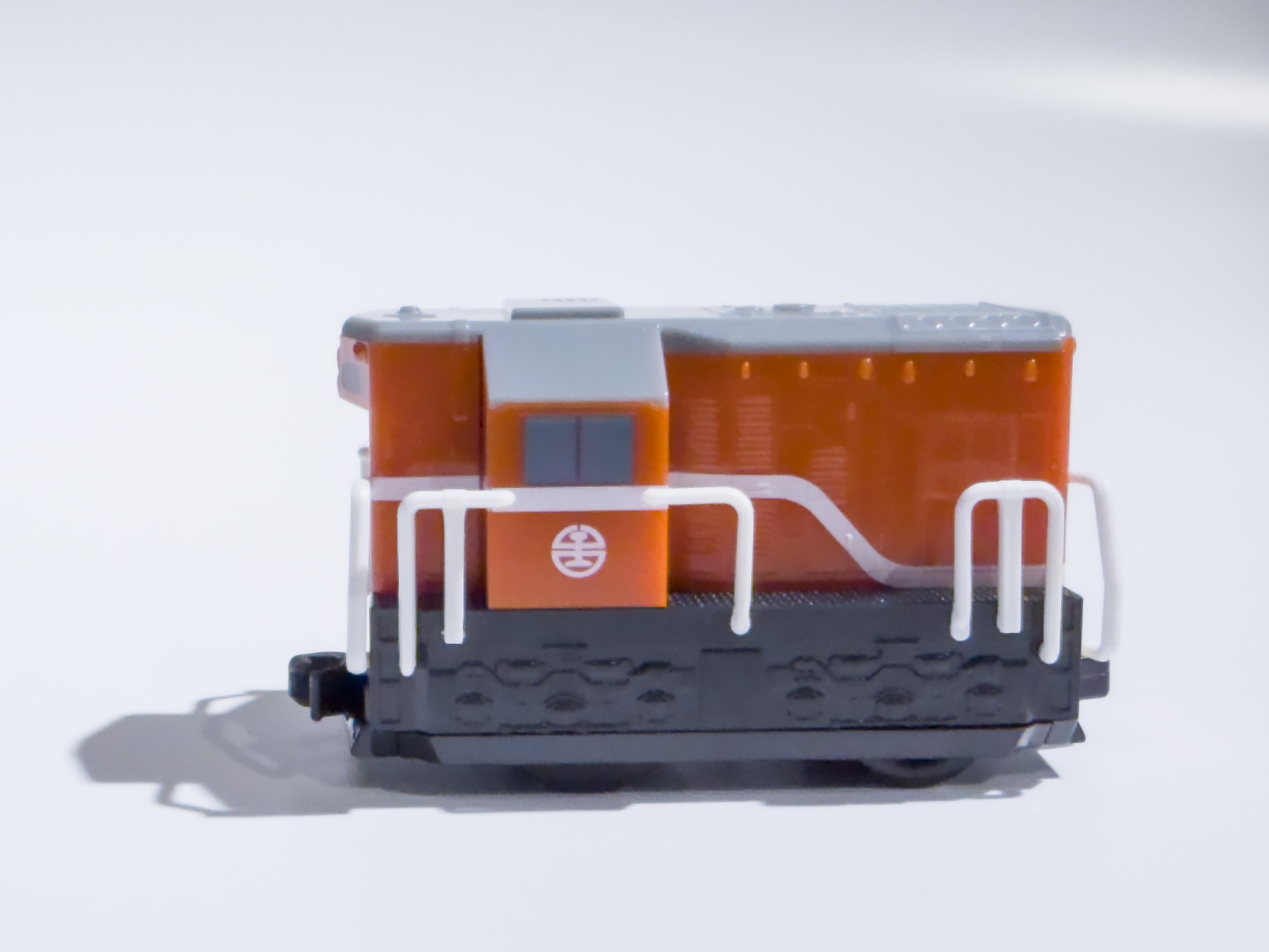 鐵支路 QV088 R20迴力車頭 - 橘色