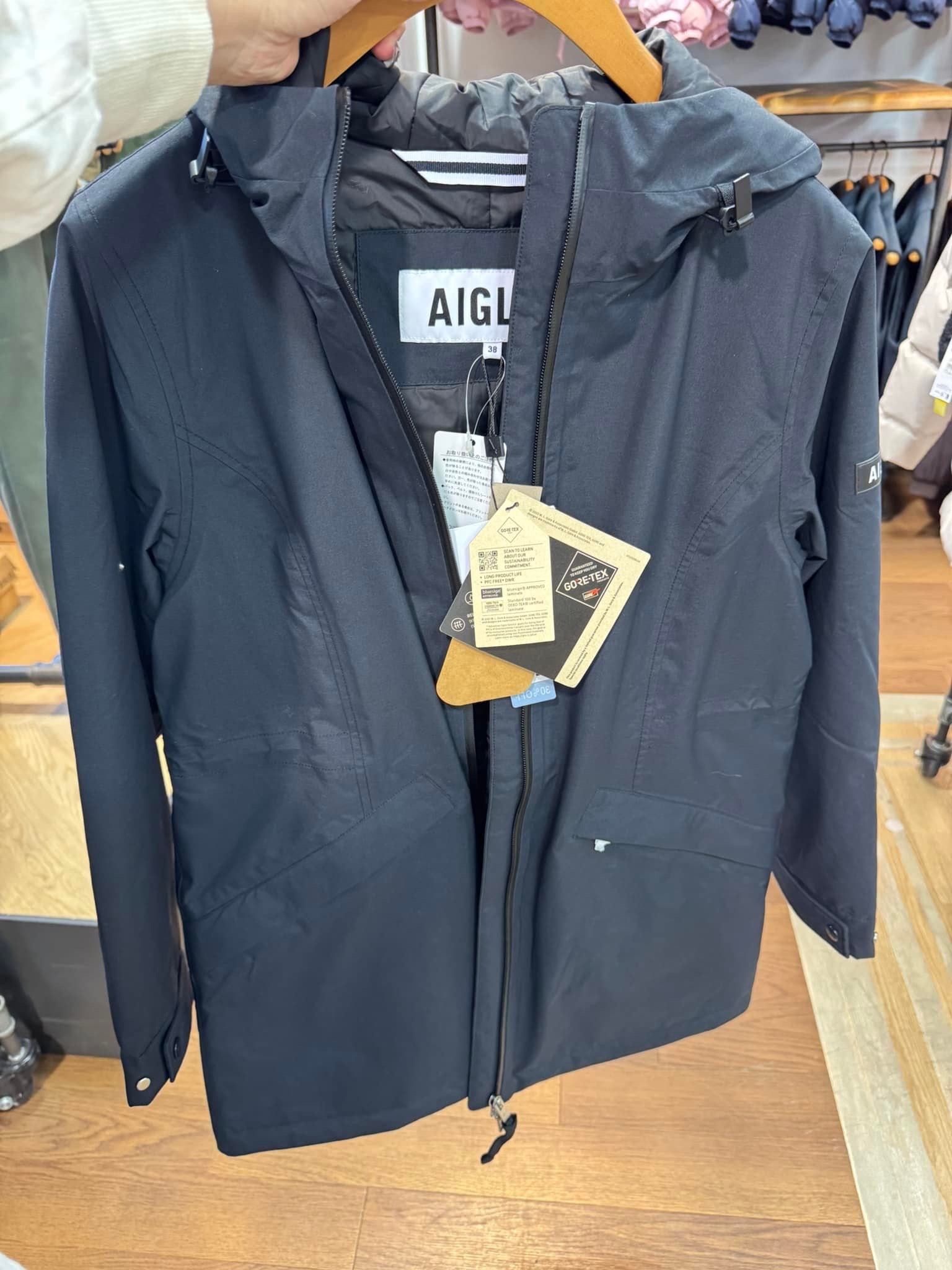Aigle sale 日本限定 長身防水防風gore Tex  褸
