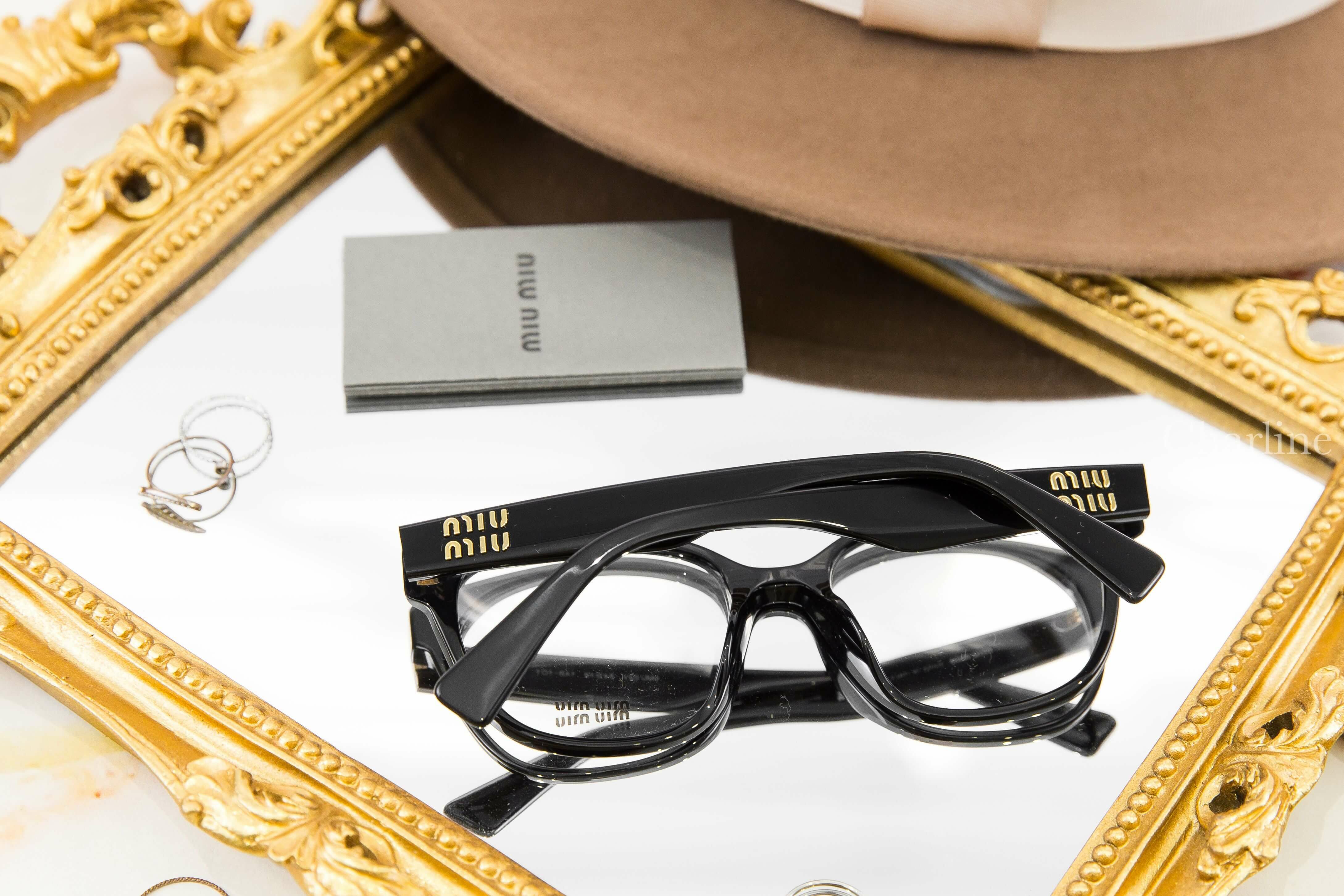 Miu Miu Glasses 黑色方框側邊金色字母平光眼鏡-Charline Boutique 精品代購
