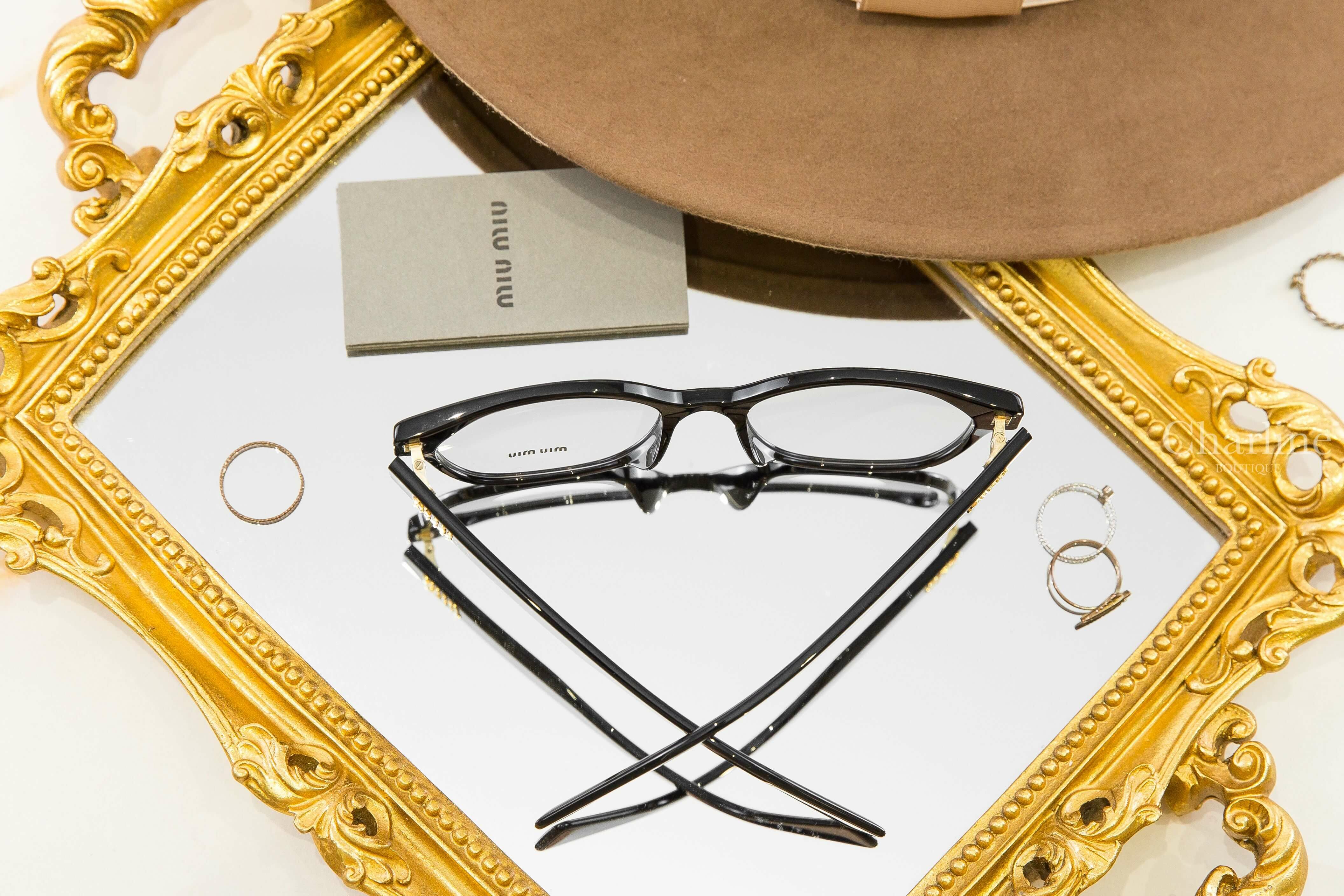Miu Miu Glasses 黑色方框側邊金色字母平光眼鏡-Charline Boutique 精品代購
