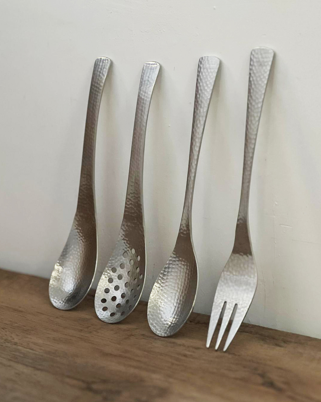 燕三条 不銹鋼鎚目紋 餐具系列(10款)｜佐藤金属興業