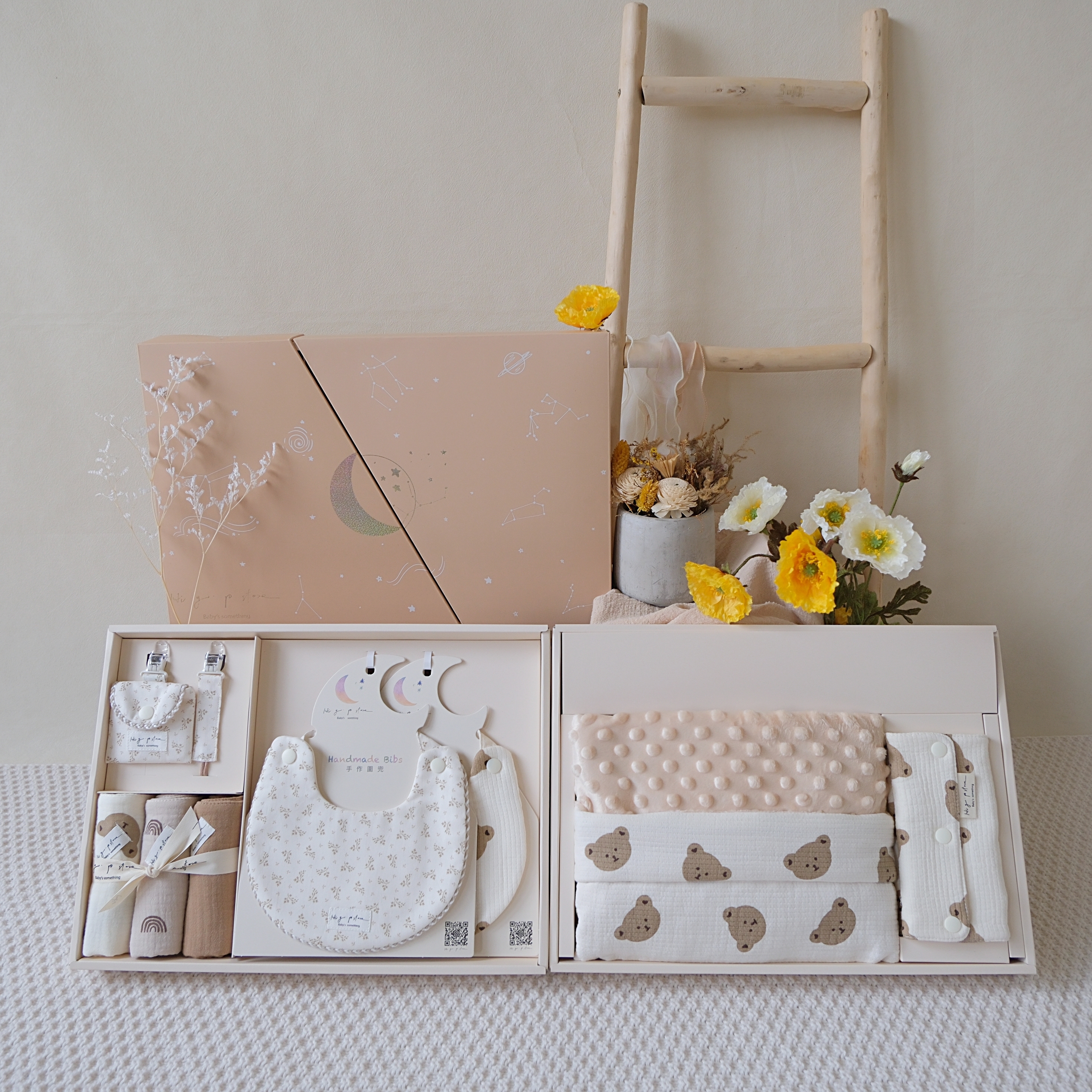 Hi Y.P store-彌月禮盒推薦組-熊熊碎花