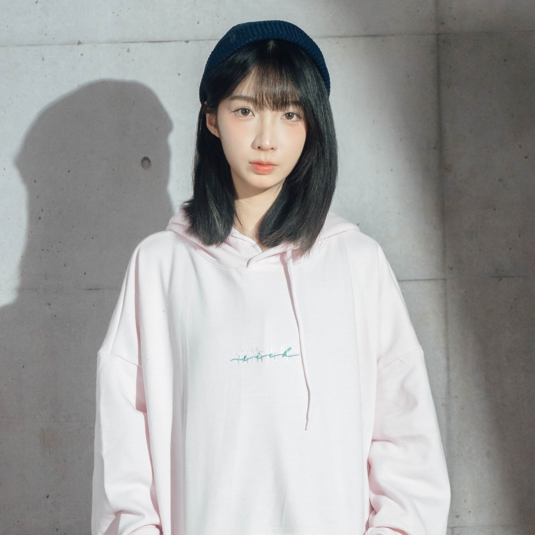 XCTRL 富裕青年寬版帽T-粉