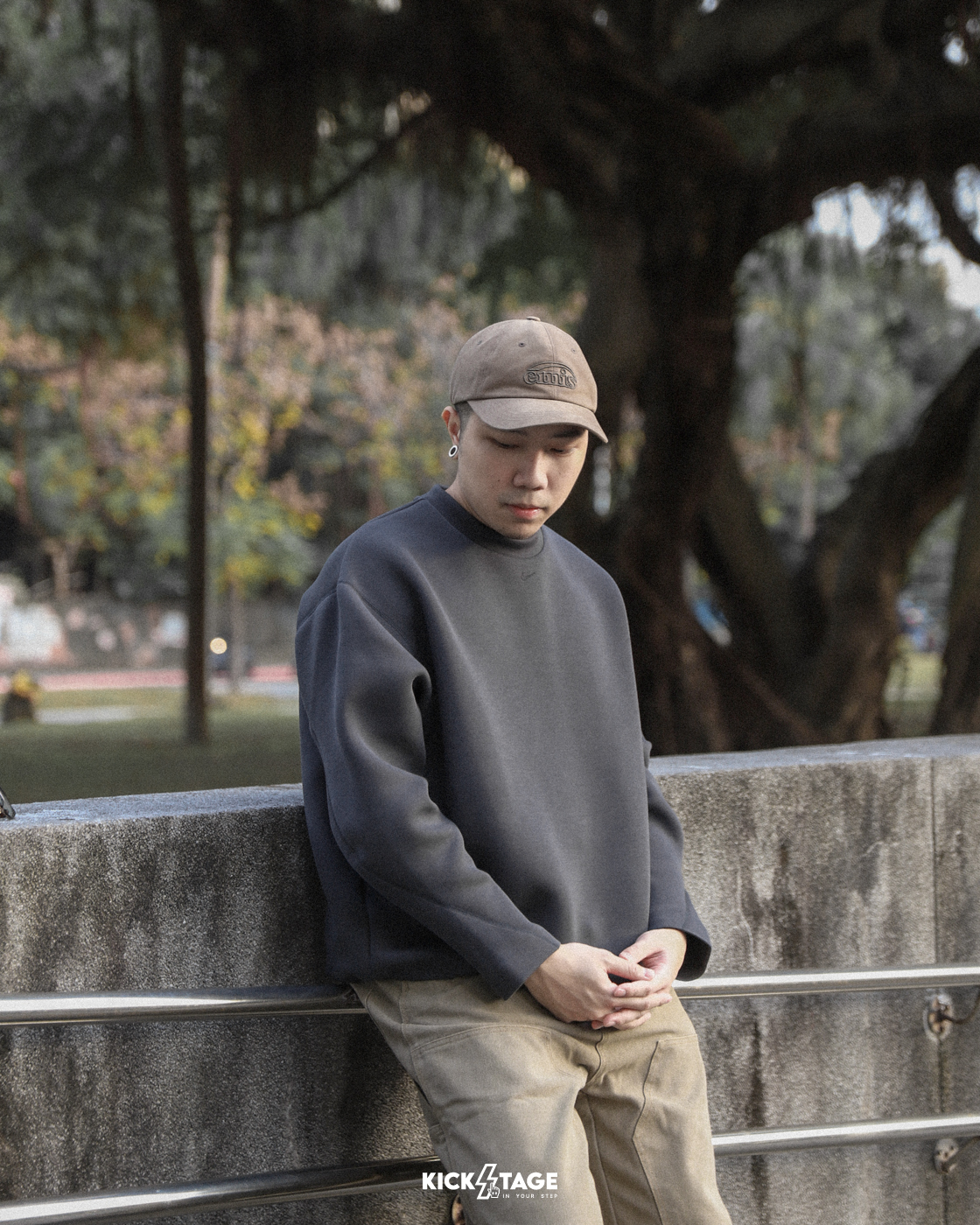 男女款 NIKE TECH FLEECE CREW 碳灰 藍色 刺繡小標 下擺鬆緊帶 衛衣 大學T【HJ2939】