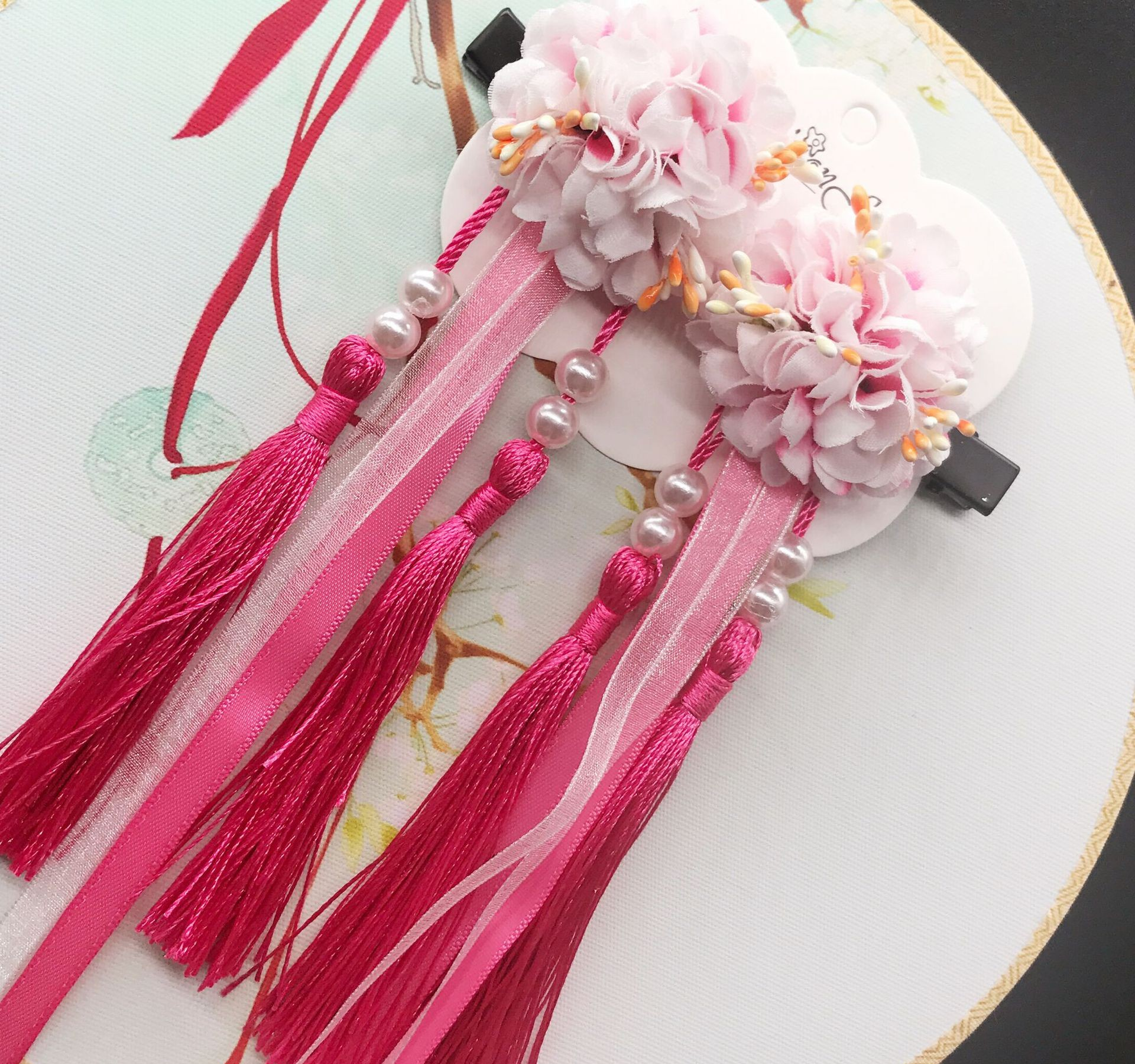 Ancient-Style Silk Flower Tassel Hair Clip