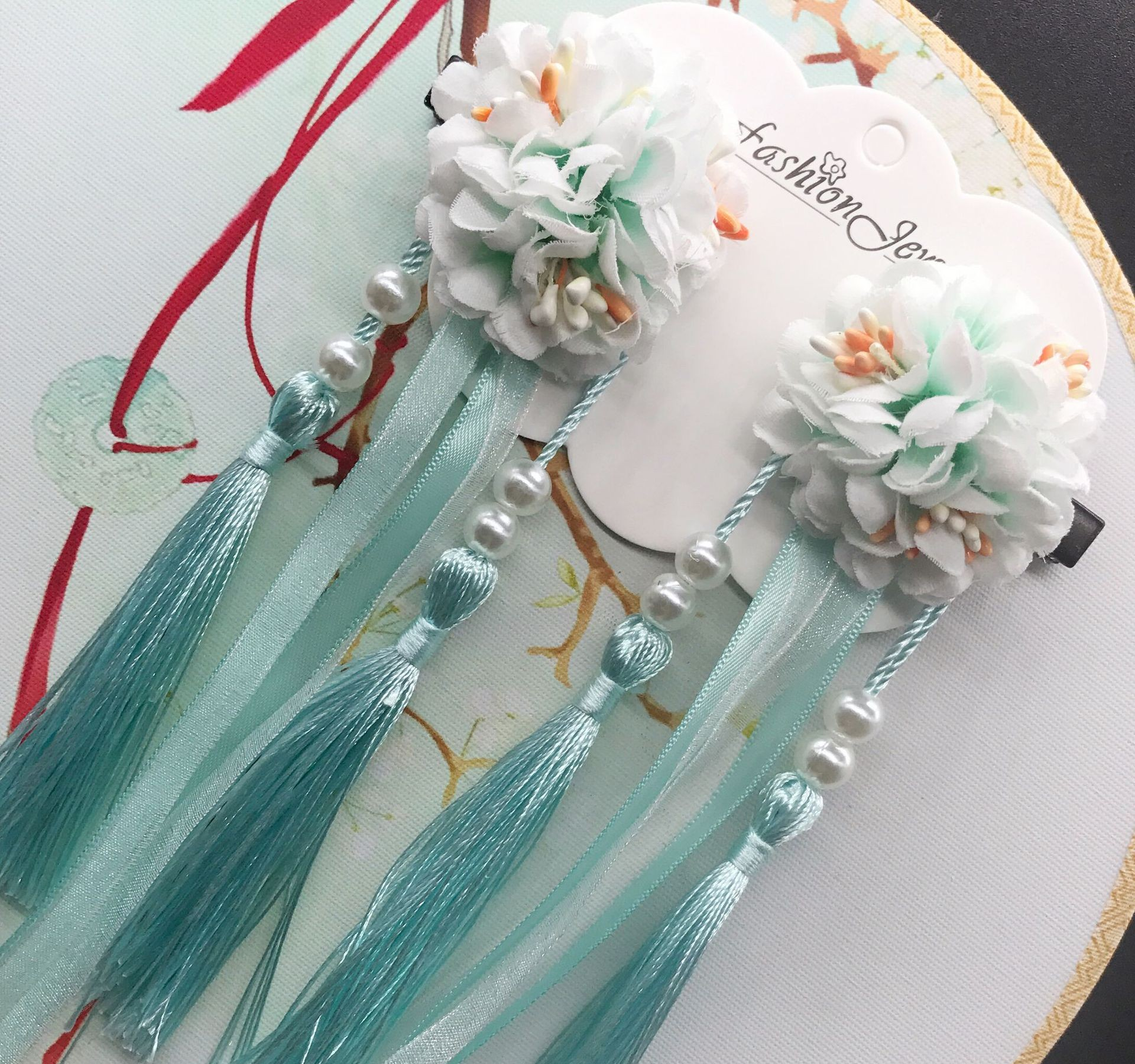 Ancient-Style Silk Flower Tassel Hair Clip