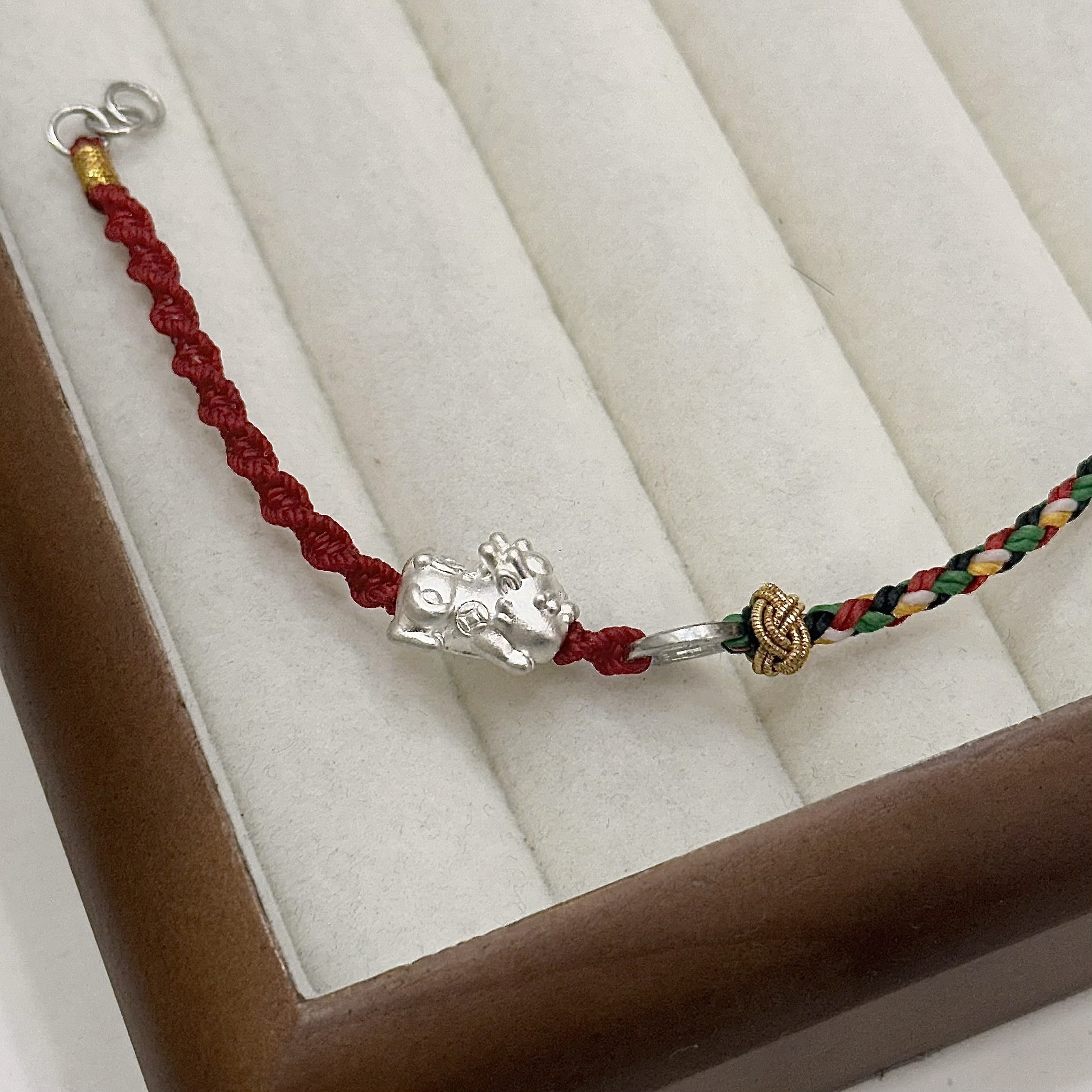 Q34貔貅寶寶招財開運純銀紅線