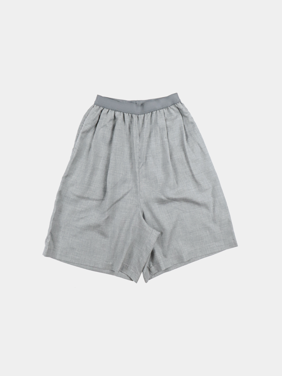 【新品】zoe short trip trousers 白 新品】zoe short trip trousers 白 Stretch cotton chino