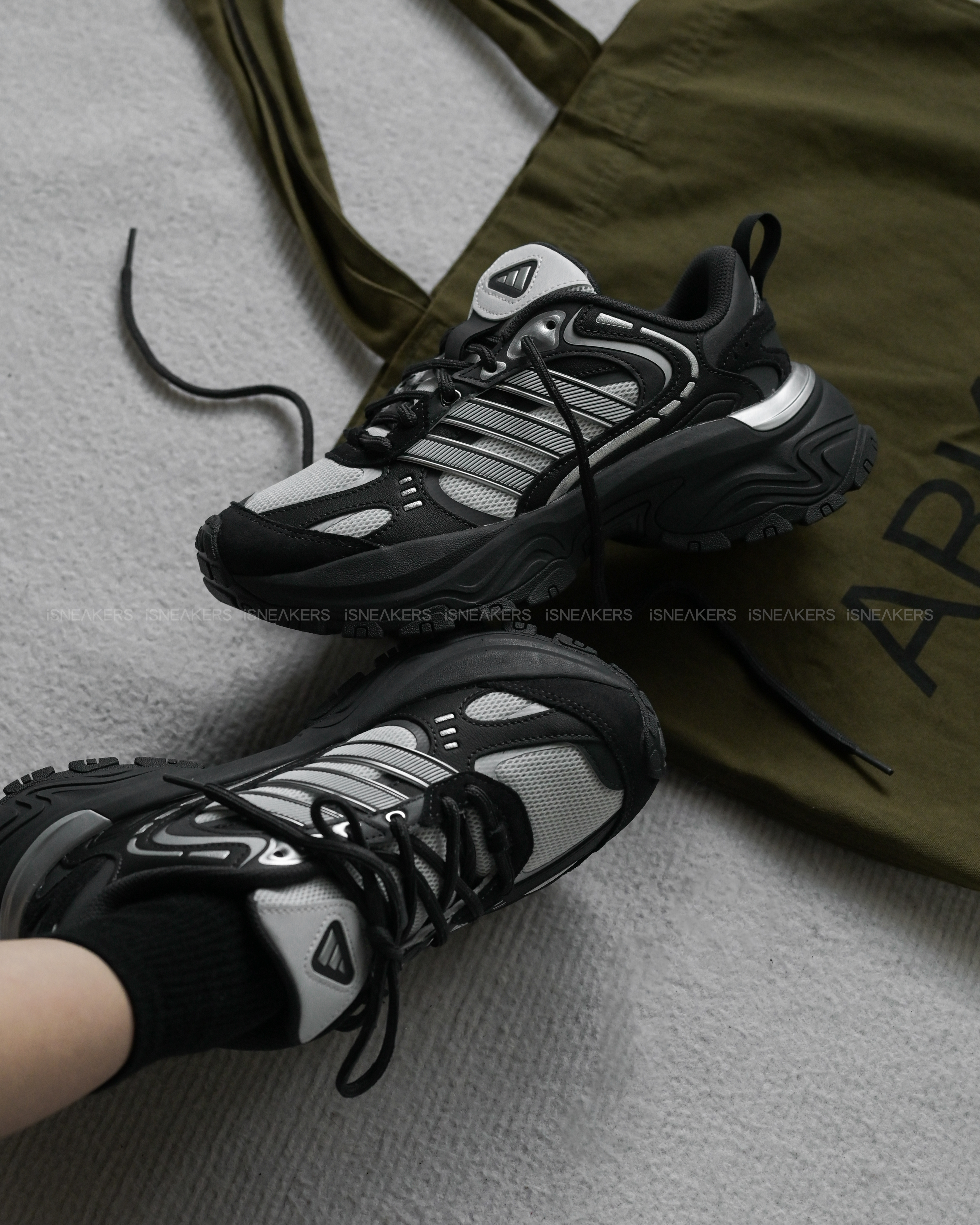 iSNEAKERS | Adidas Shadow Fever "Black silver" 黑銀 JR0040