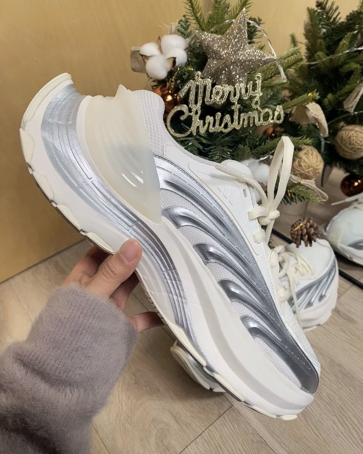 Adidas XLG MTW 奶油白銀 Y2K 厚底 復古 慢跑鞋 老爹鞋 科技風 JR6390/預購