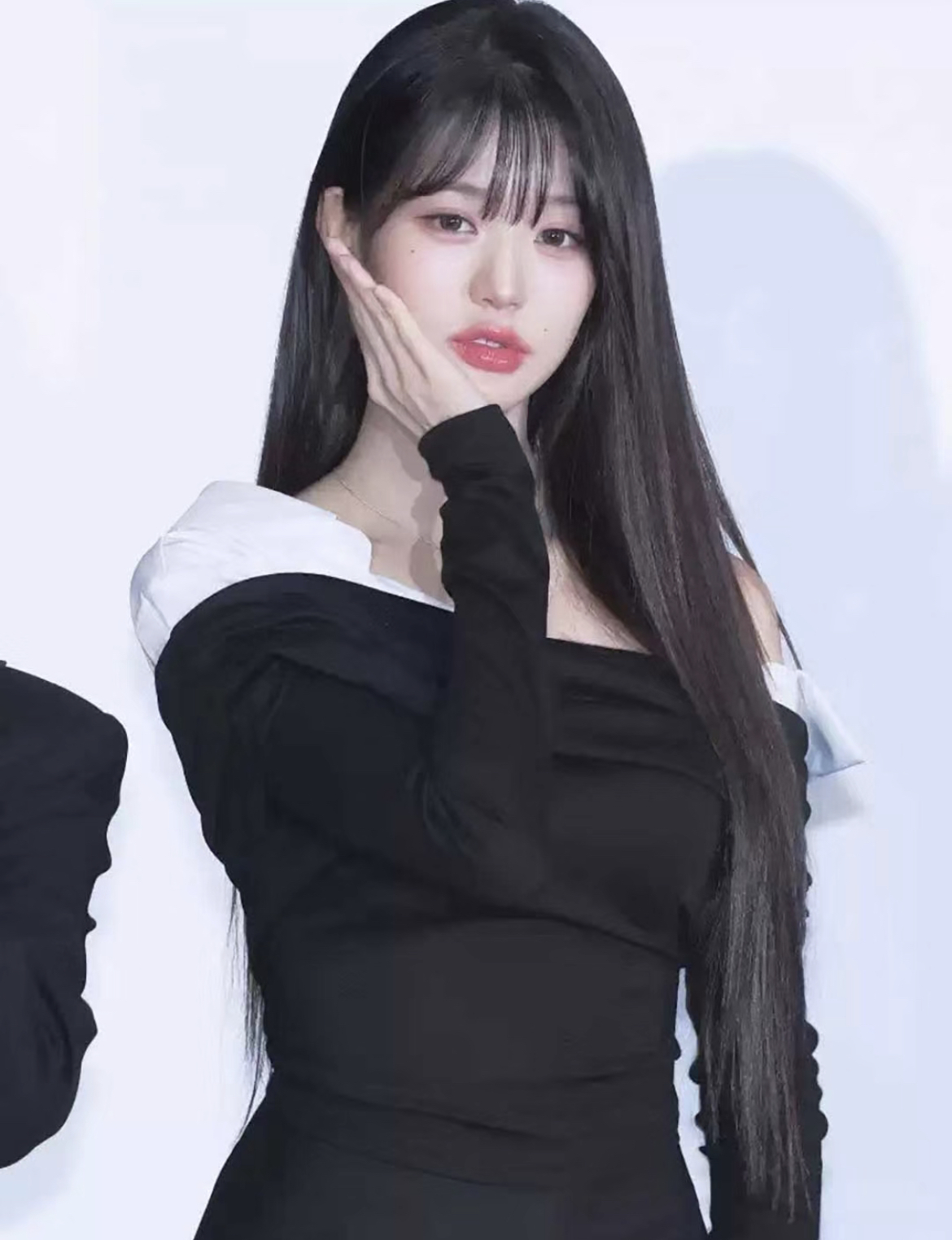 NOT YOUR ROSE LILY TOP