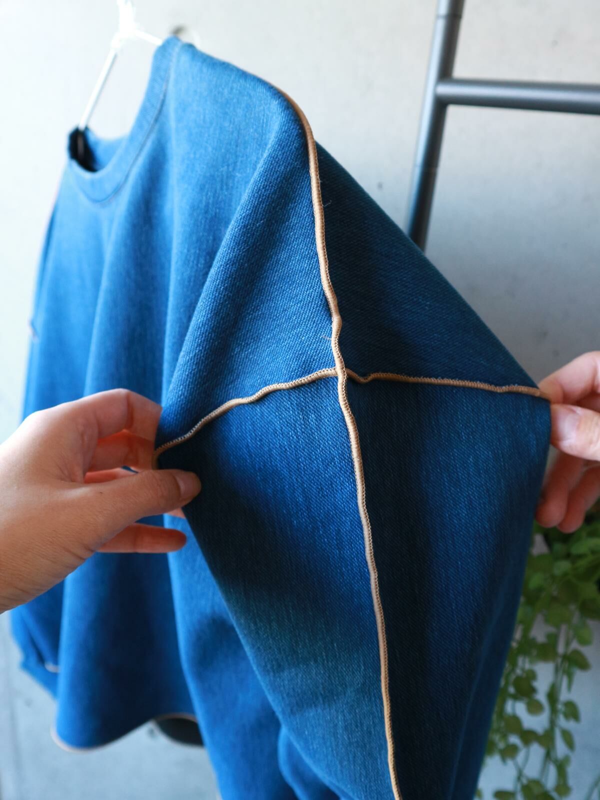 ｛ Special Price ｝洗水牛仔藍包邊加絨衛衣 【日本直送】