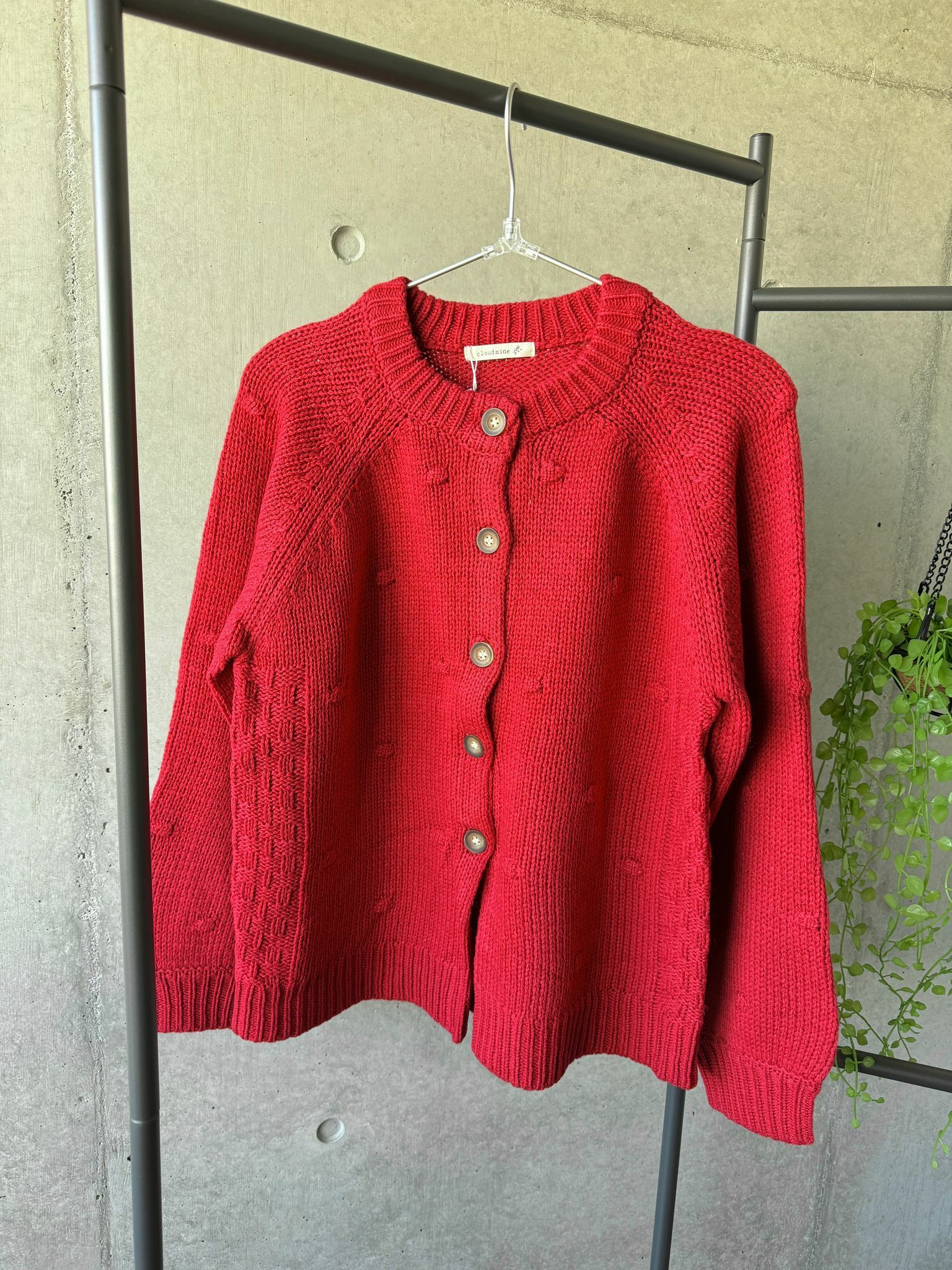 {Special Price} 立體圓點圖案插肩袖針織外套【日本直送】