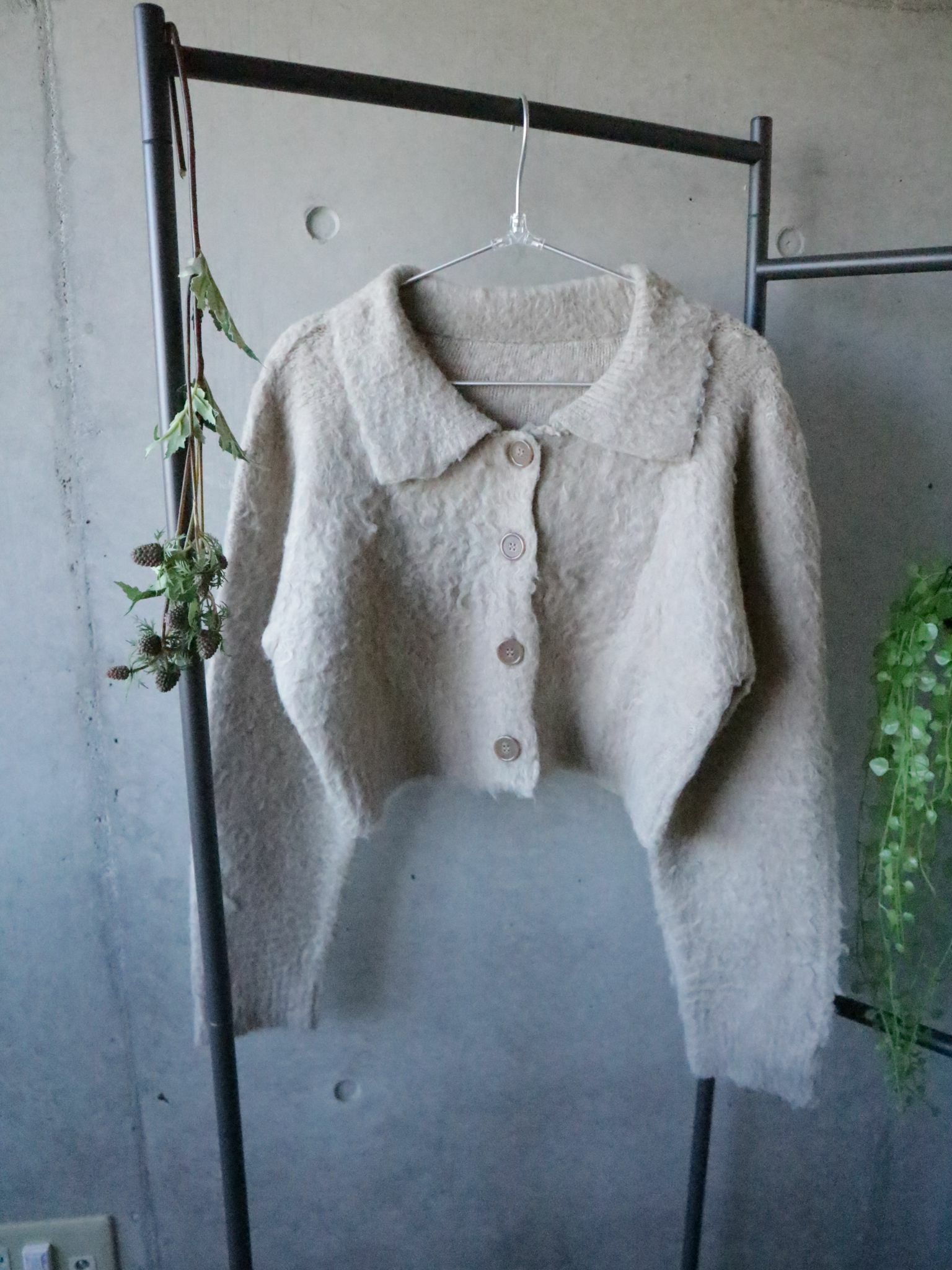 { Special Price } 髦毛貓大人可愛感短款有領外套【日本直送】