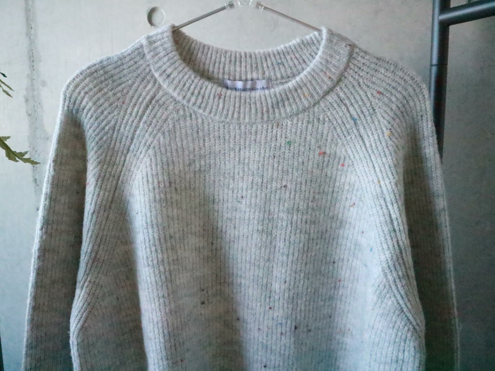 淺灰色雪花牛角肩針織上衣【日本直送】