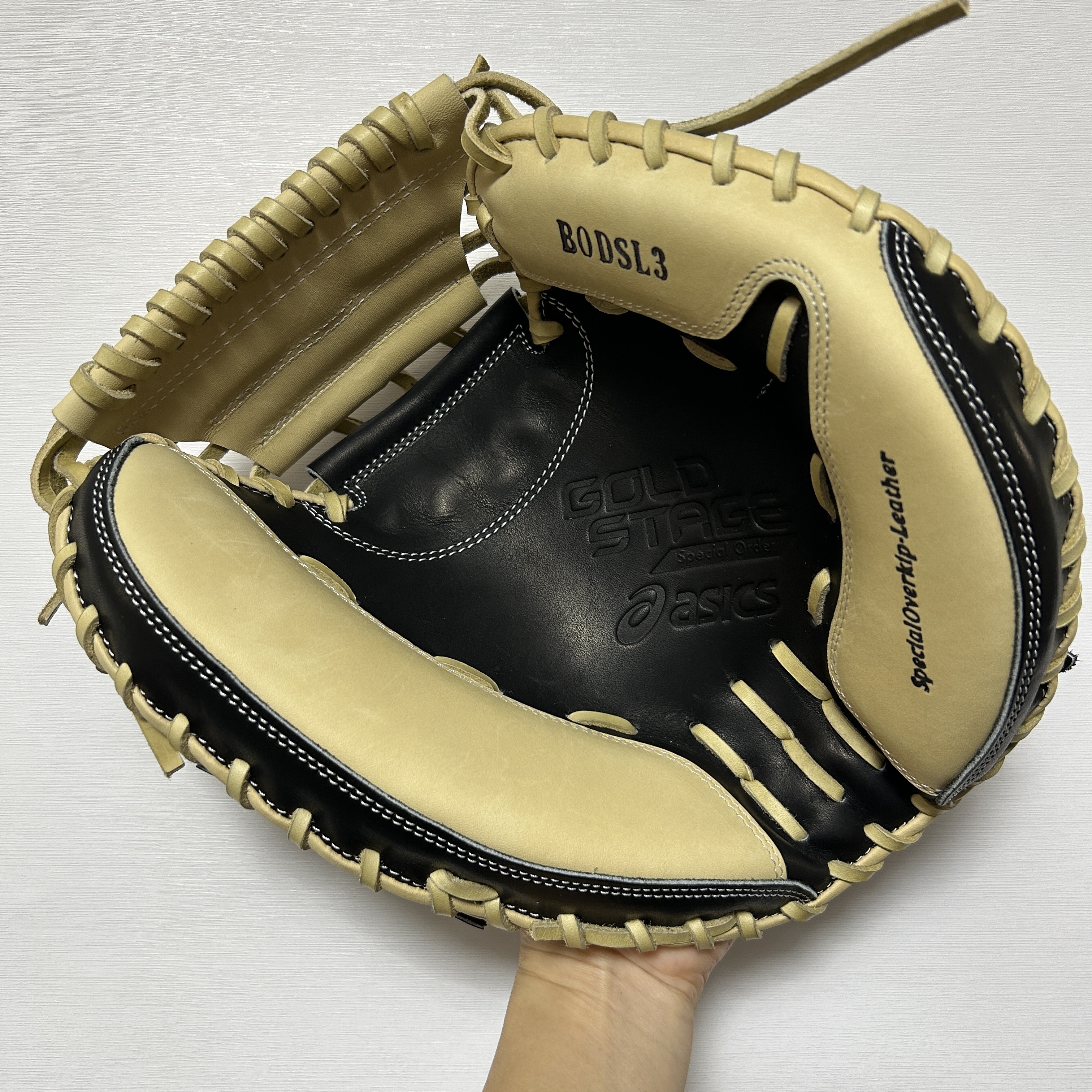 【照片分享】ASICS GOLD STAGE 硬式 キャッチャーミット BODSL3 AHC4