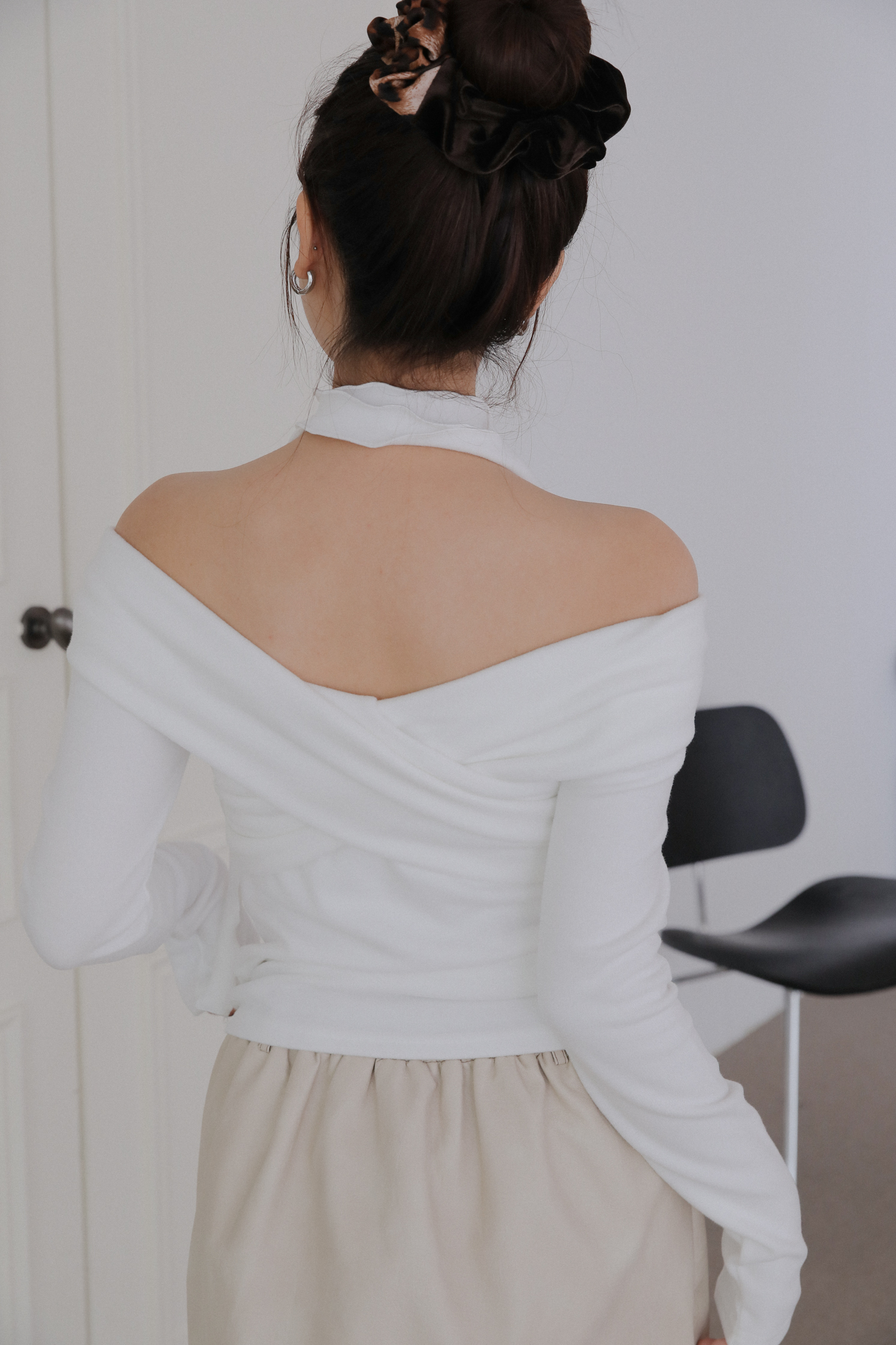 Off shoulder Tie Tee #上衣