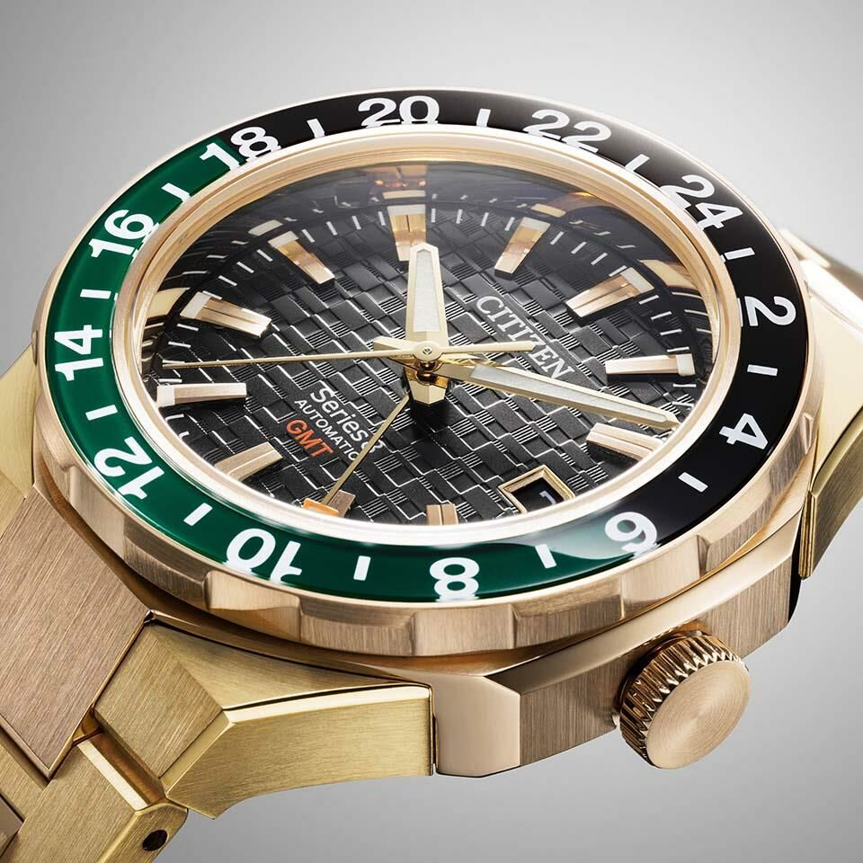 萬年鐘錶- Citizen series 8 限量金色光輝抗磁機械男錶NB6033-51E