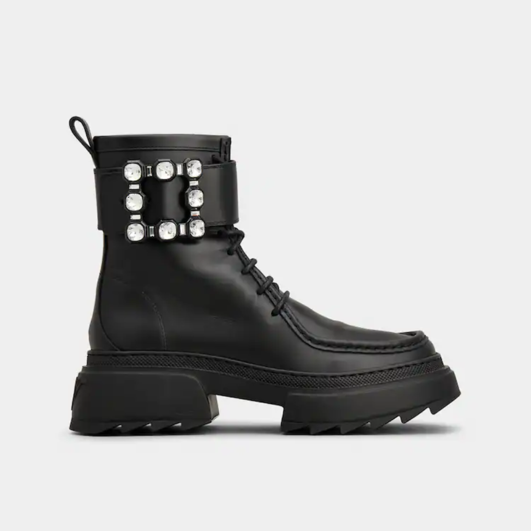 こぐま【確実正規品】 定価13万 Roger Vivier スエードブーツ SRV04136 ROGER VIVIER Wallaviv Booties in leather Black