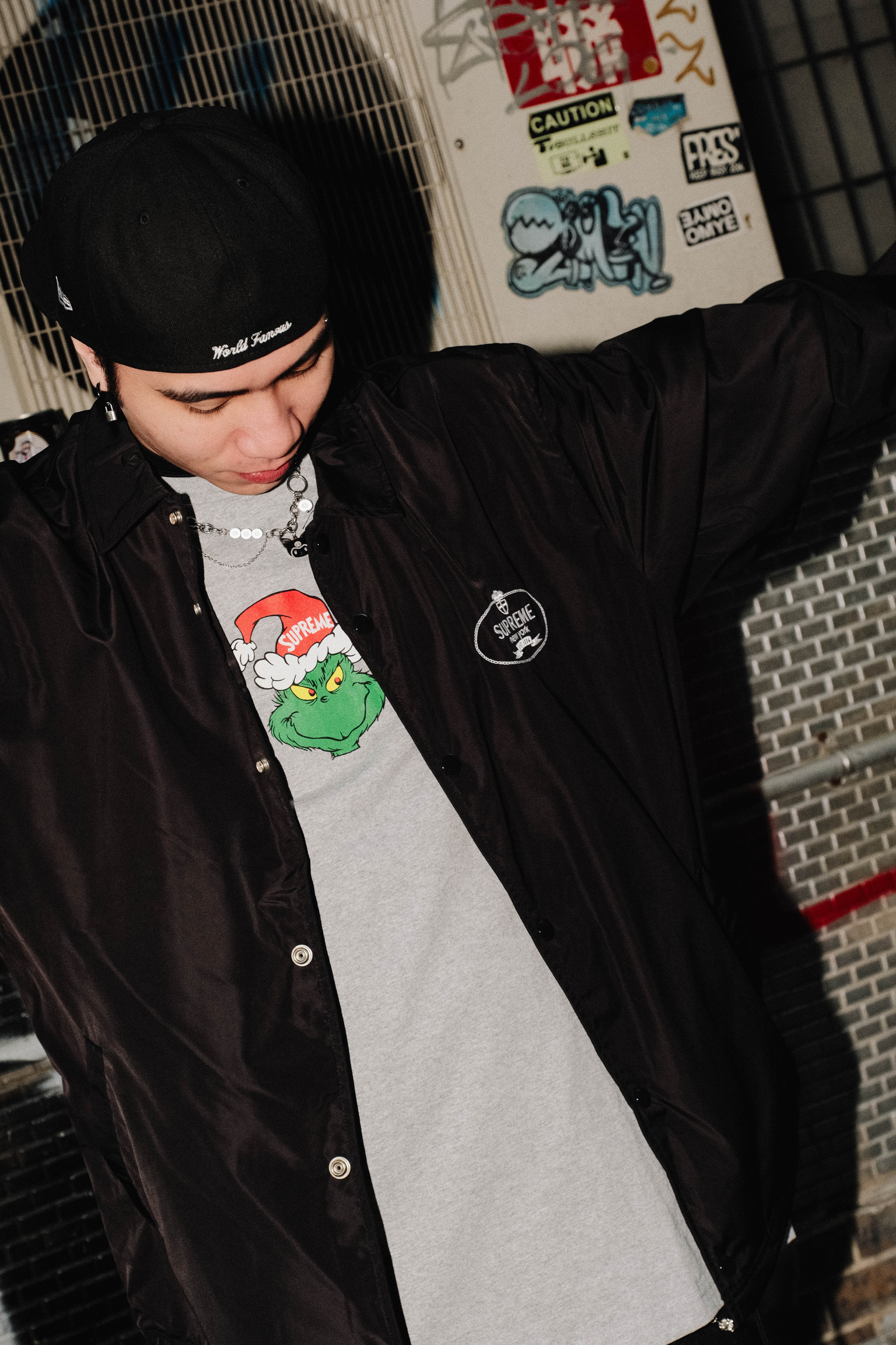Supreme 24FW Crest Coaches Jacket 教練外套| FLOMMARKET