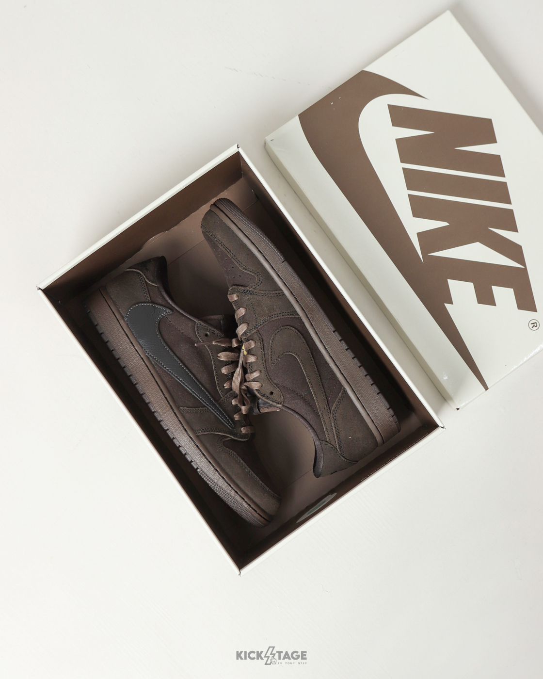 <連線代購商品>NIKE AIR JORDAN 1 x Travis Scott 'Velvet Brown' 黑摩卡 倒鉤 休閒鞋【DM7866-202】AJ1TS 241231