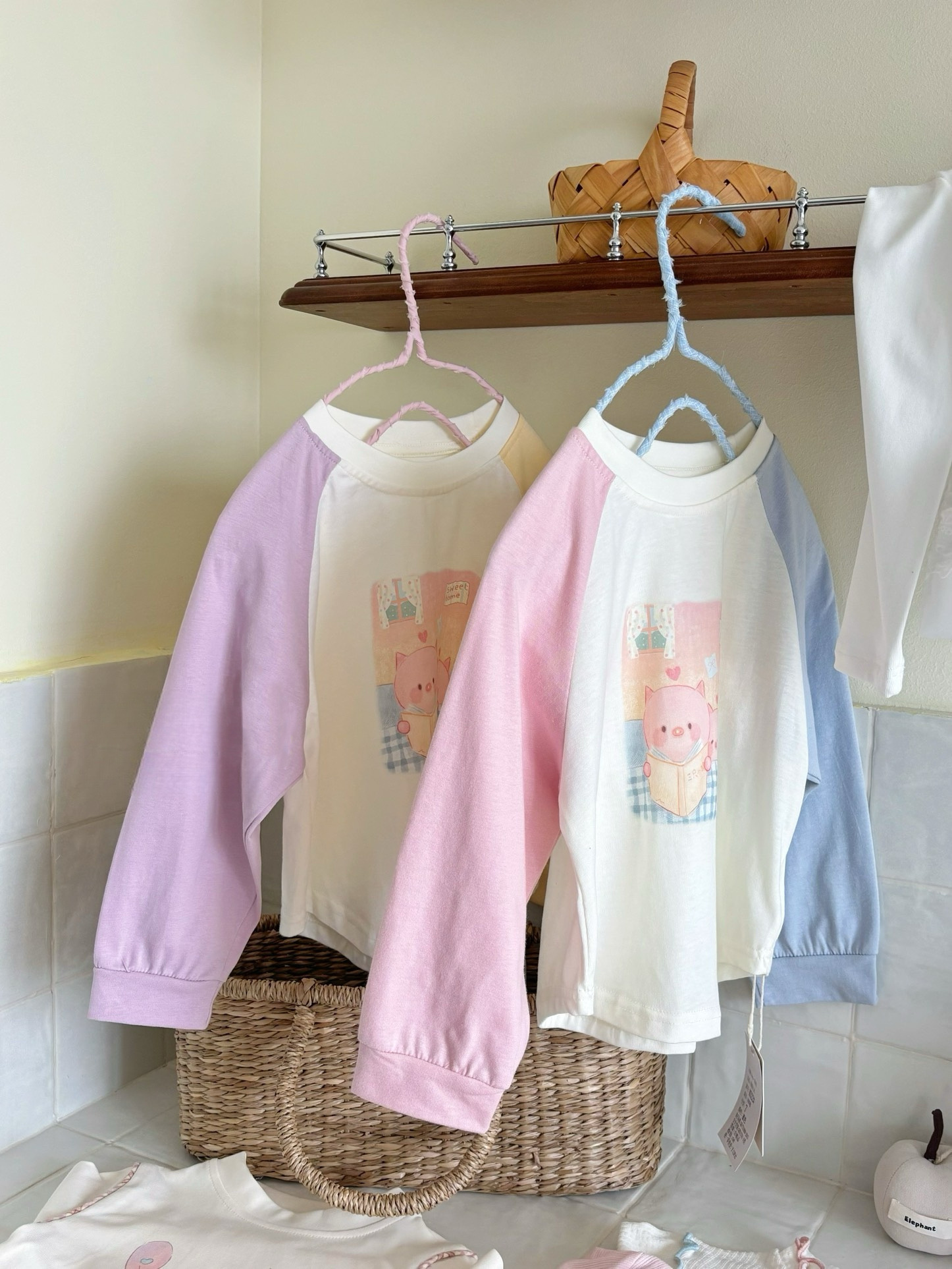 韓系拼接小豬上衣