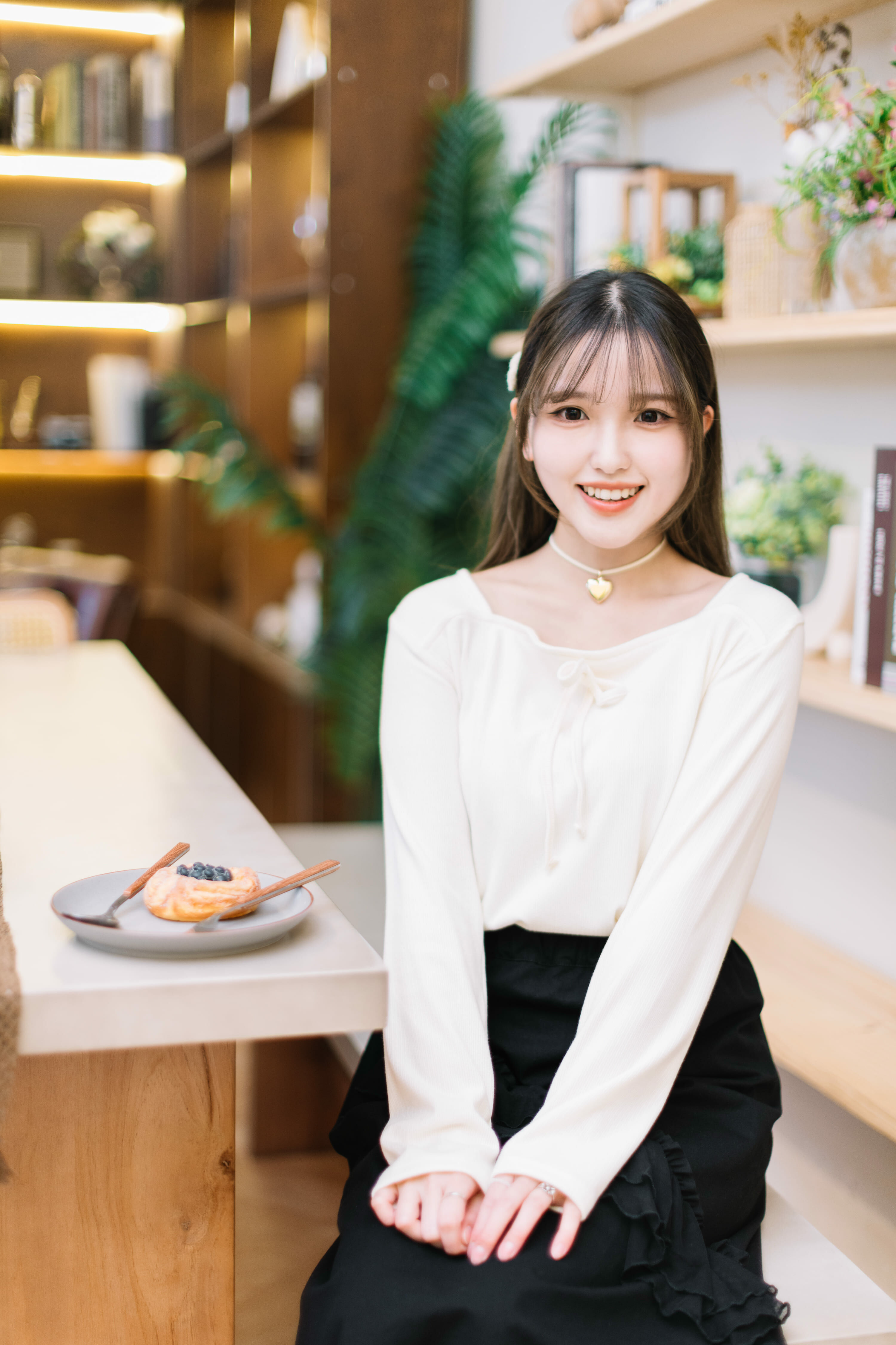 三色 / 方領蝴蝶結長袖上衣 / Square Collar Ribbon Long Sleeve Top