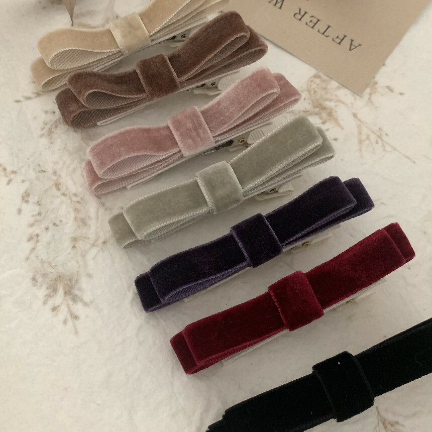 天鵝絨緞帶髮夾