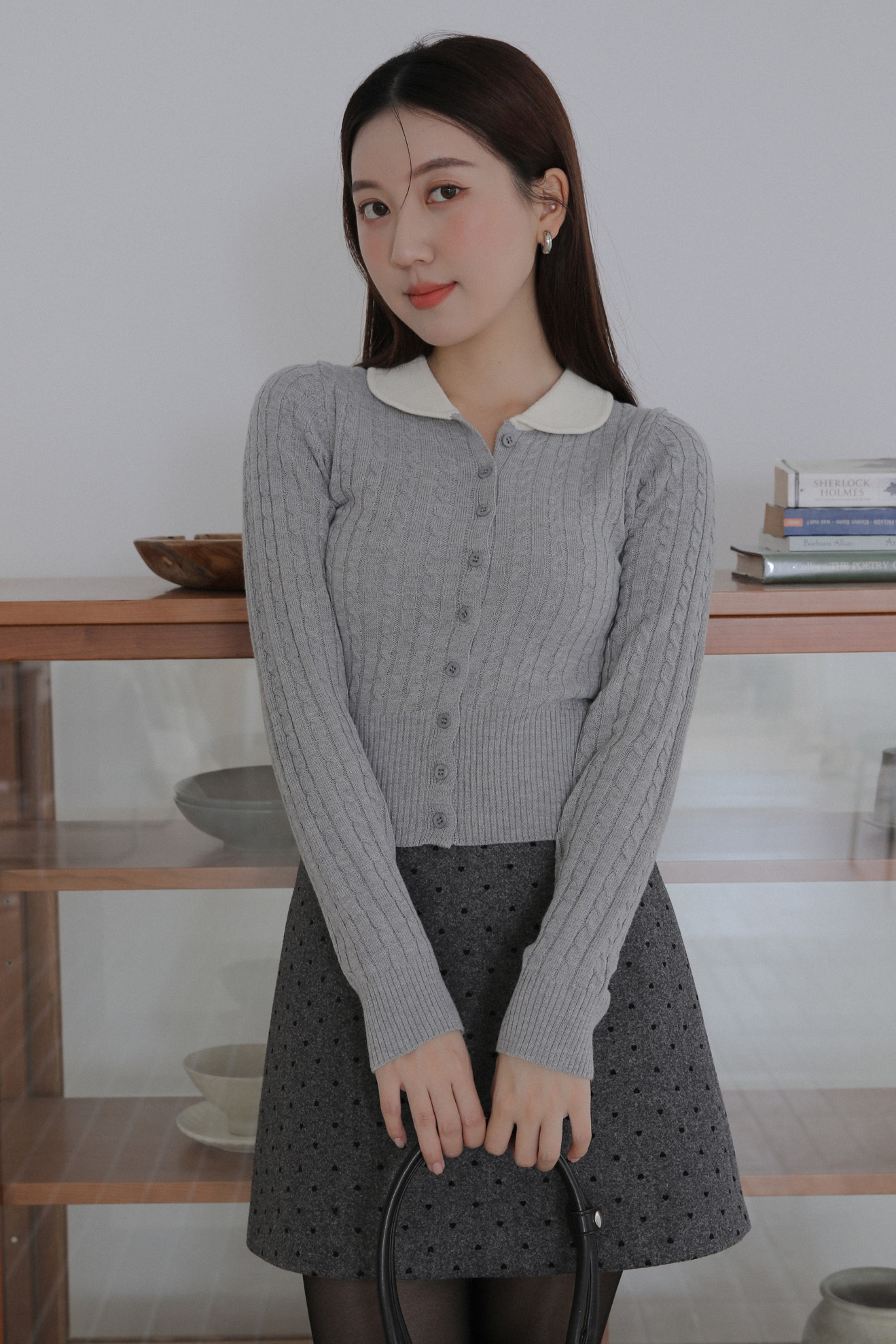 Round Collar Buckle Cardigan #針織上衣