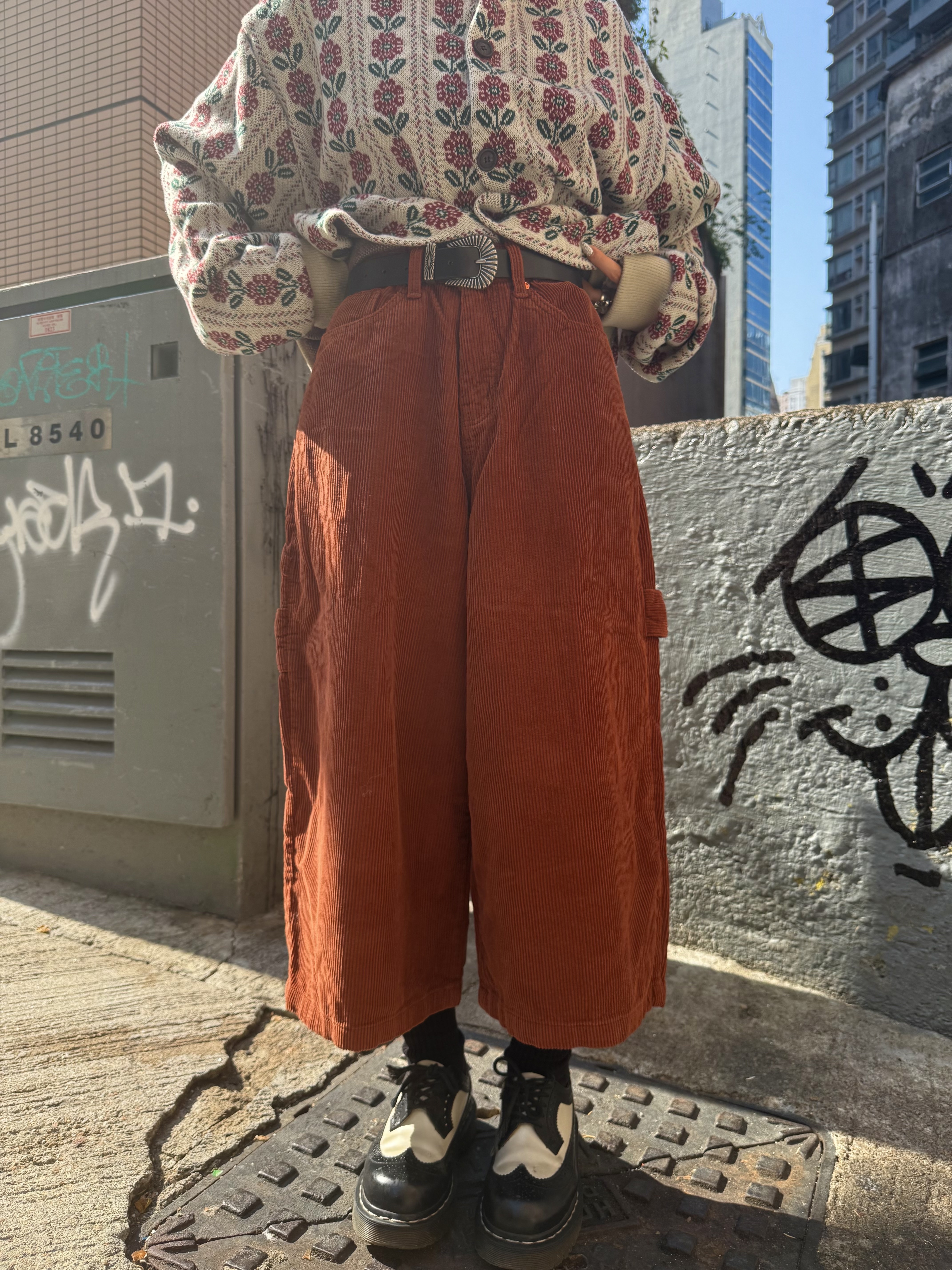 靚色燈芯絨寬鬆7分褲