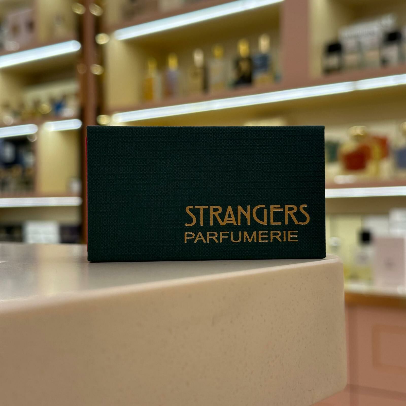 Strangers Parfumerie Oliver EDP 30ml
