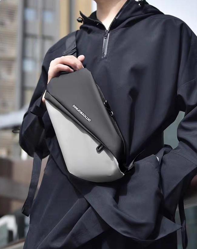 25SS潮男要來點胸包-兩色(2色現貨)