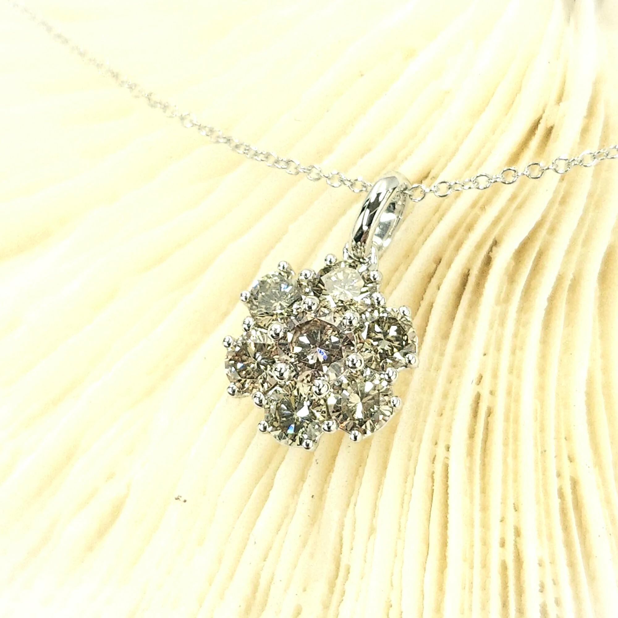 18K Gold 1.10ct Diamond Pendant