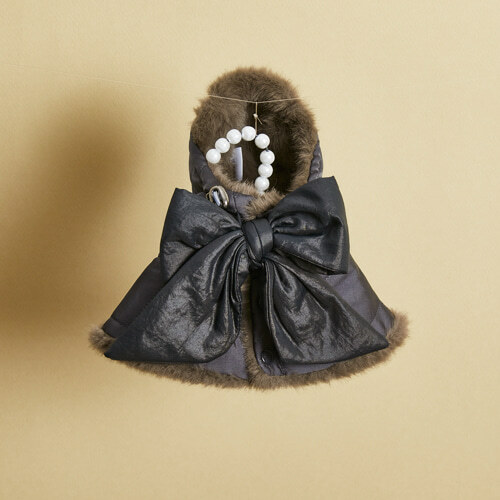 Louisdog 碳黑刷毛連帽披肩