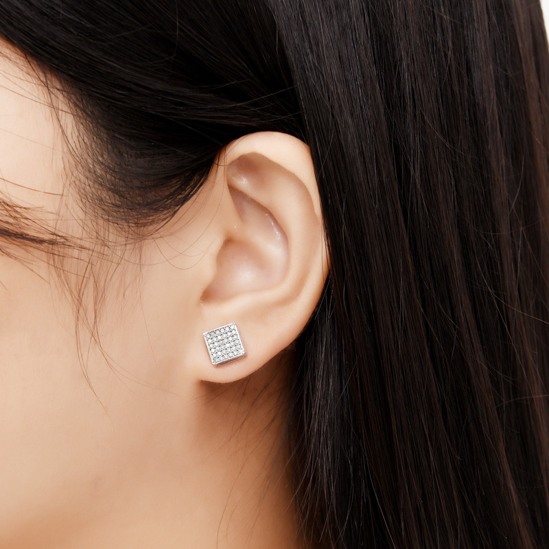 莫桑鑽型格方形耳環      E036C006