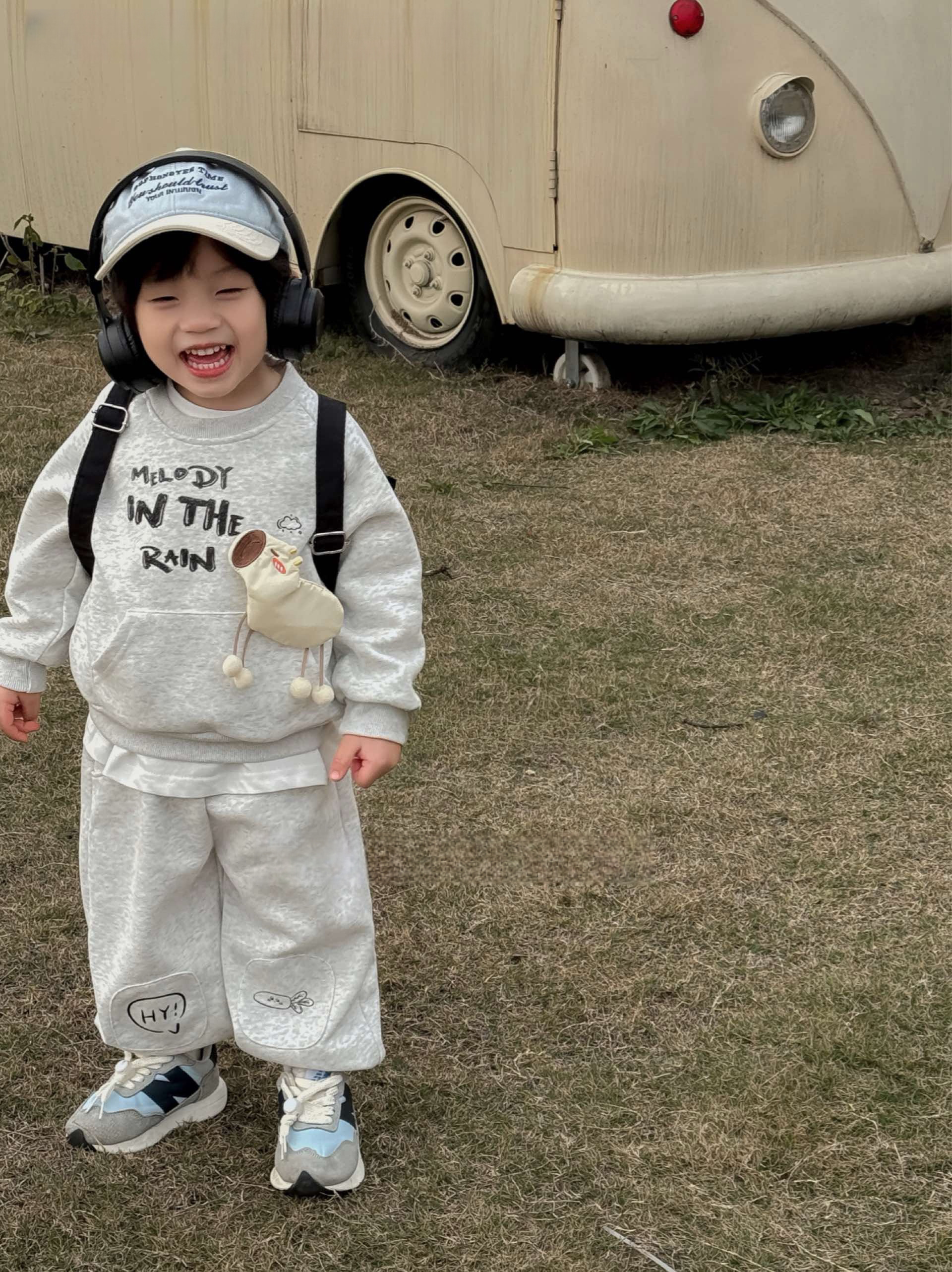 字母+卡皮巴拉別針套裝