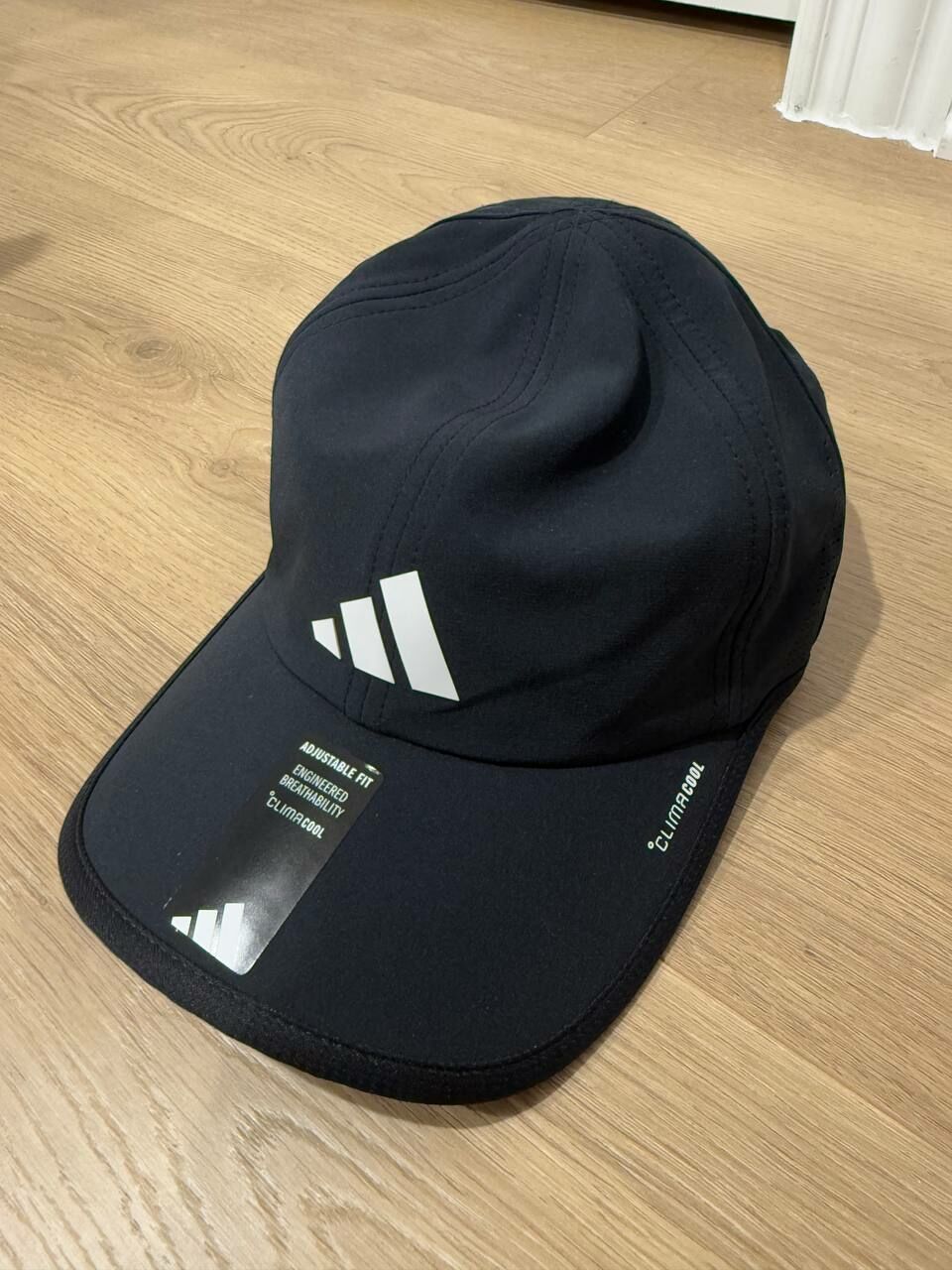 [U] USW ADDIDAS UNISEX SUPERLITE CAP,BLACK, 888254215148 (UZZ179)