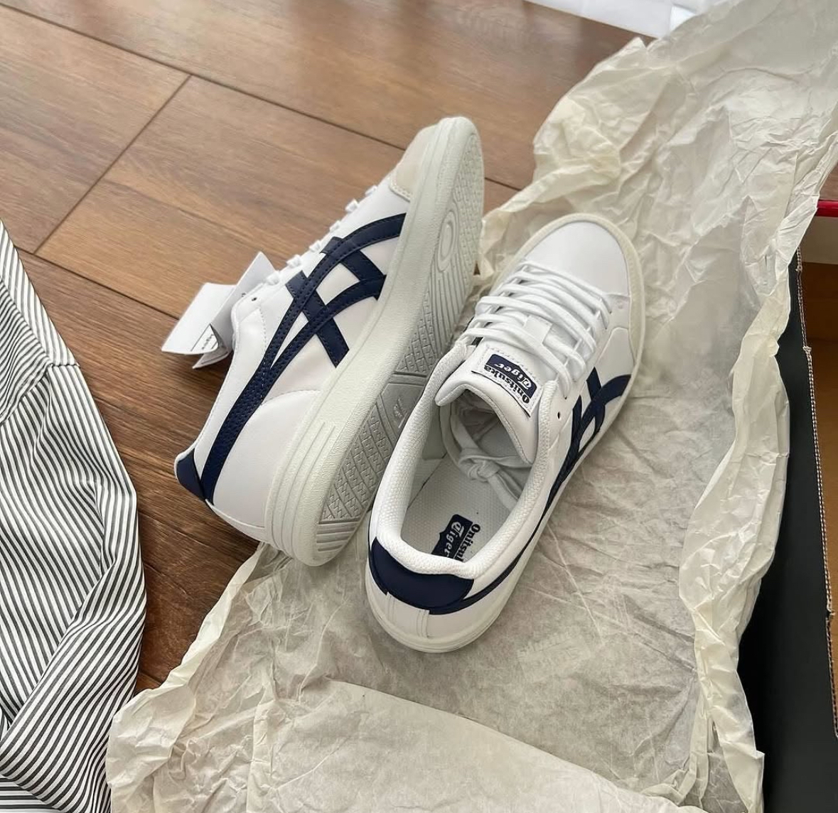 Onitsuka Tiger 鬼塚虎 Advanti Entry Court 白藍色 板鞋 皮革 麂皮 1183A506-101/預購