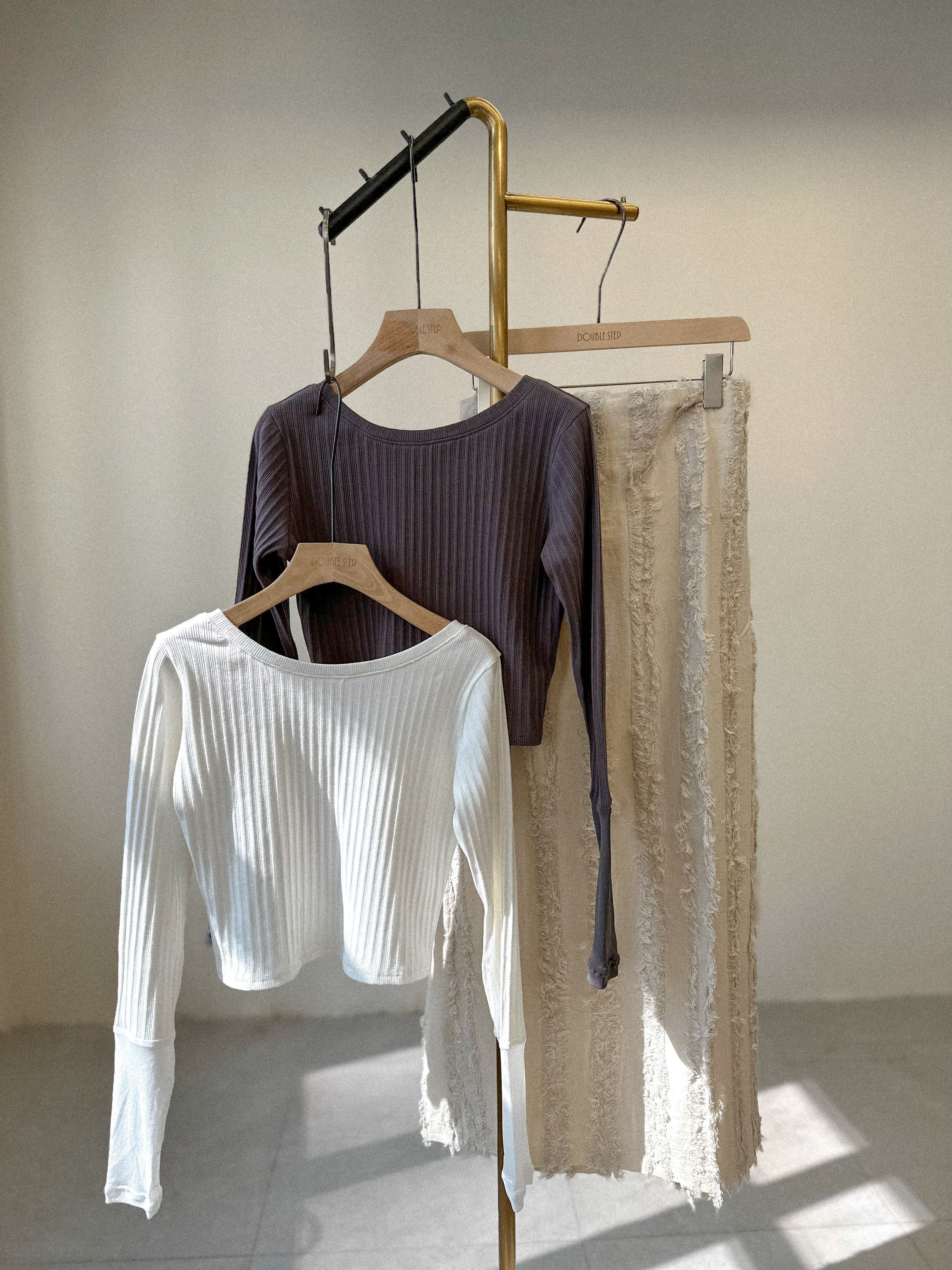 紗網袖短款上衣 - BL44355