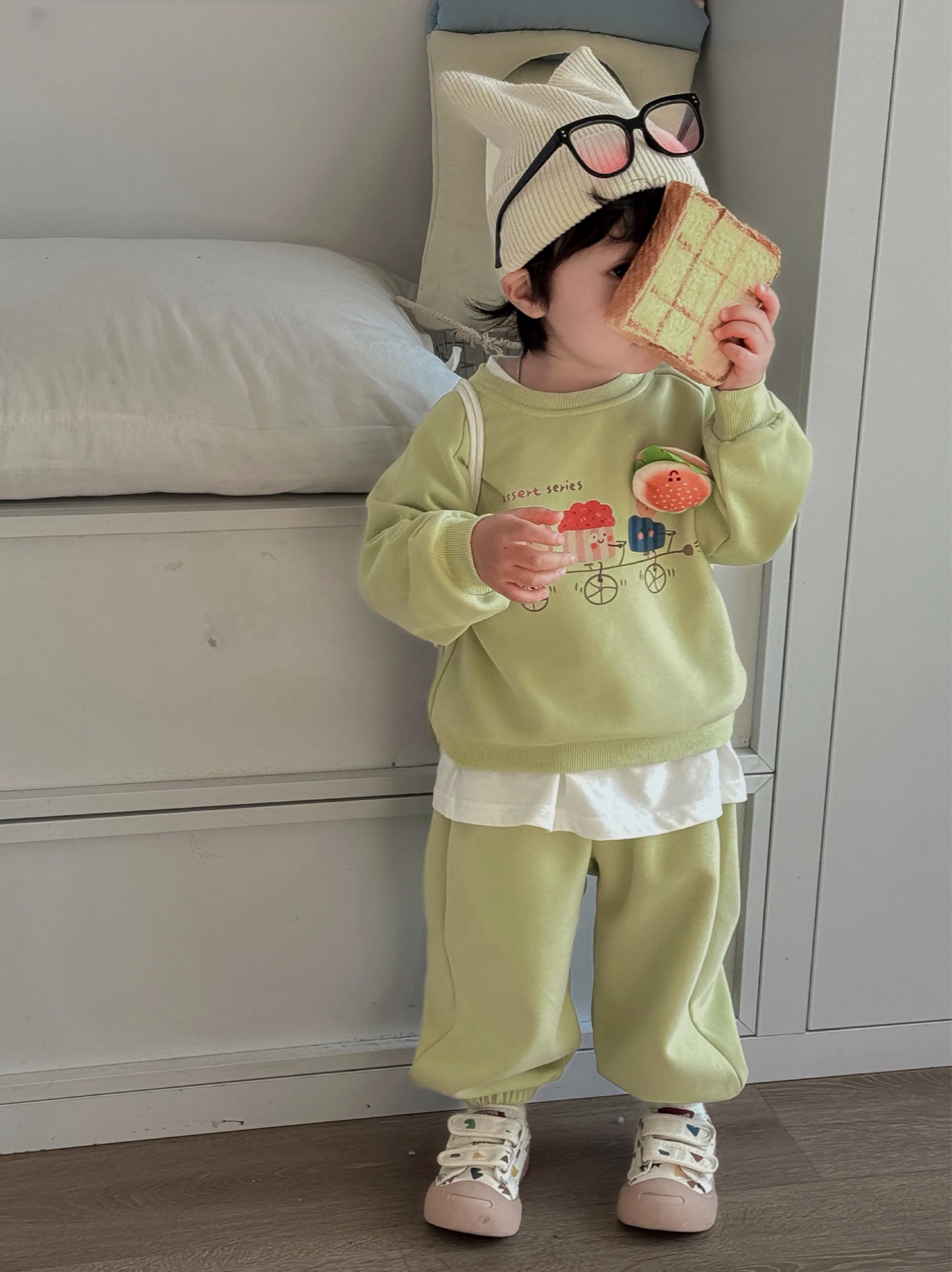 韓系卡通套裝（附有聲漢堡玩具）