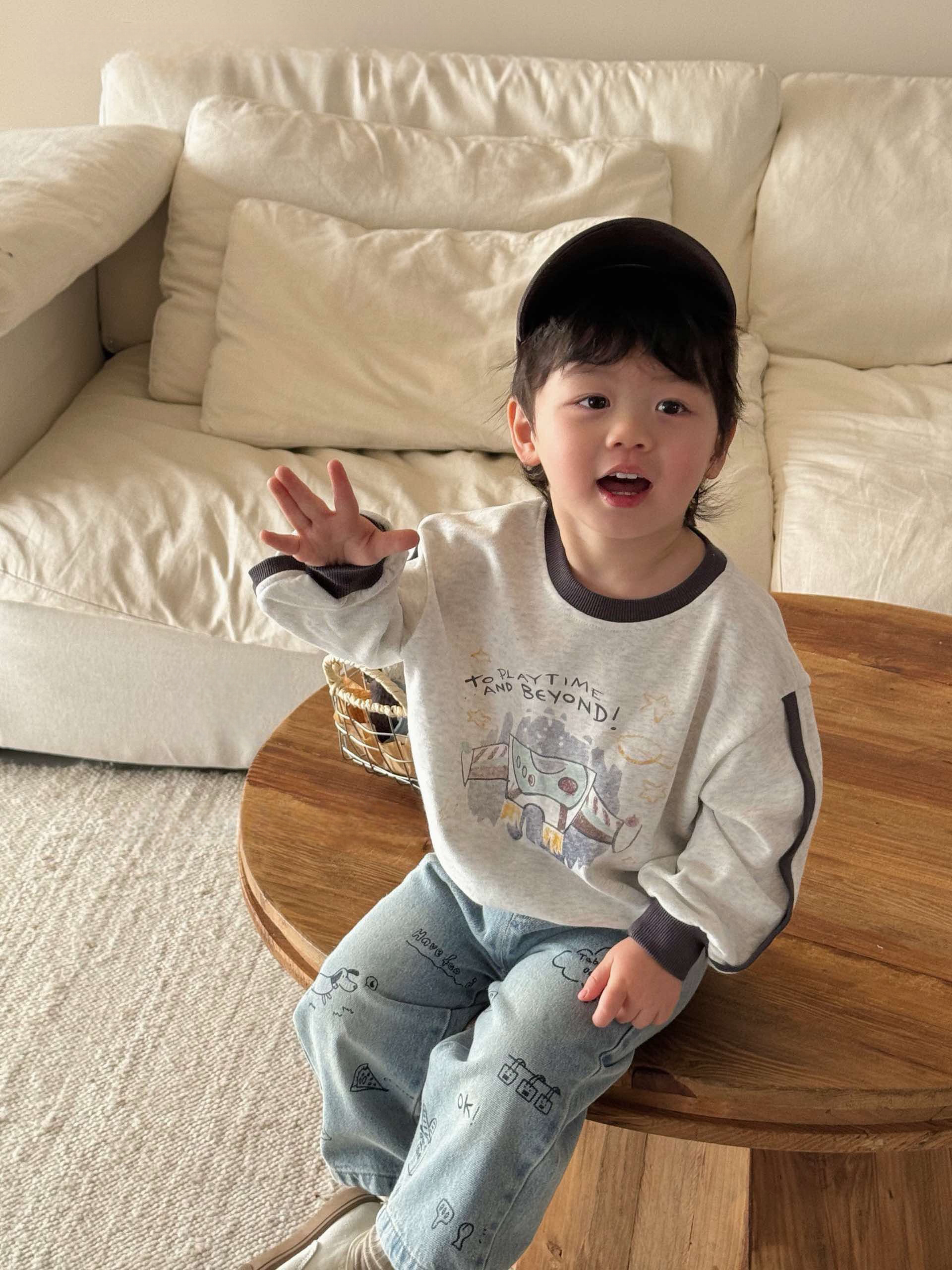 撞色動漫塗鴉衛衣