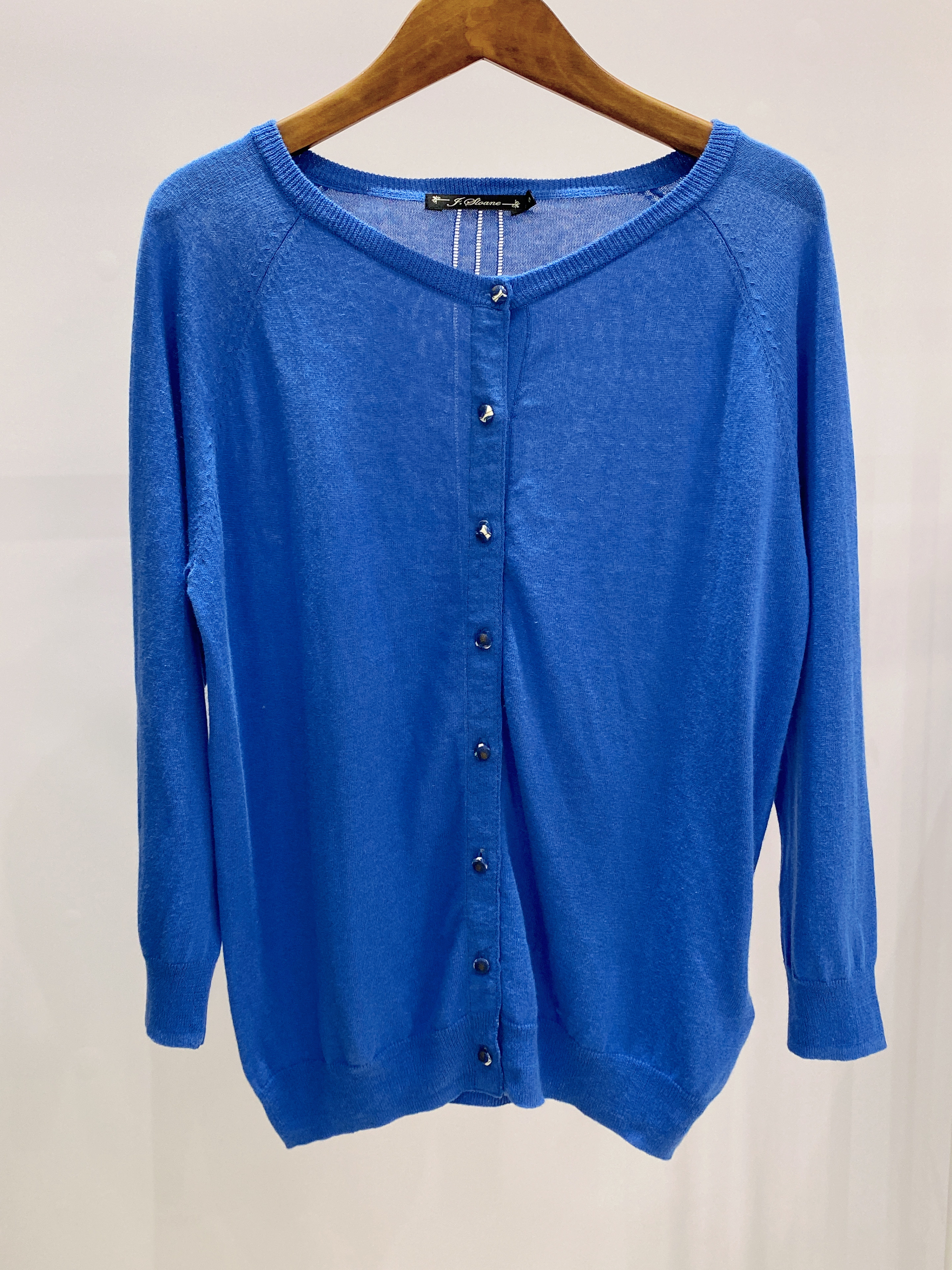 花釦七分袖針織外套