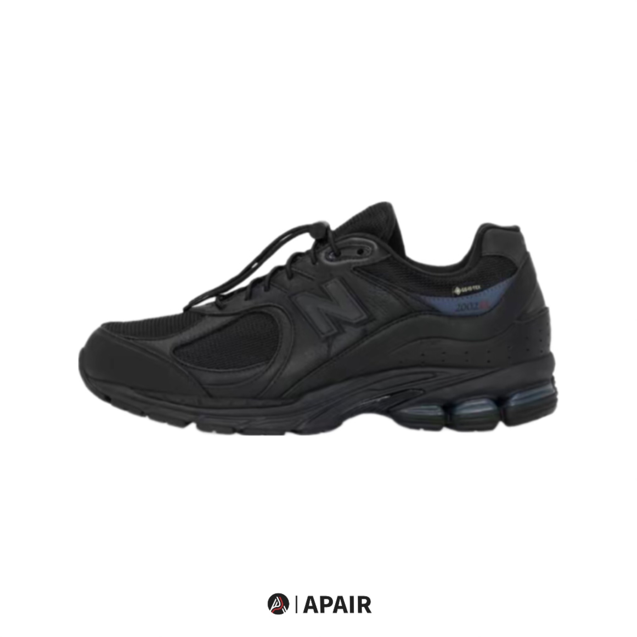 【APAIR】預購 JJJJound x New Balance 2002R GORE-TEX 全黑 皮革 抽繩鞋帶 復古跑鞋 M2002RXW