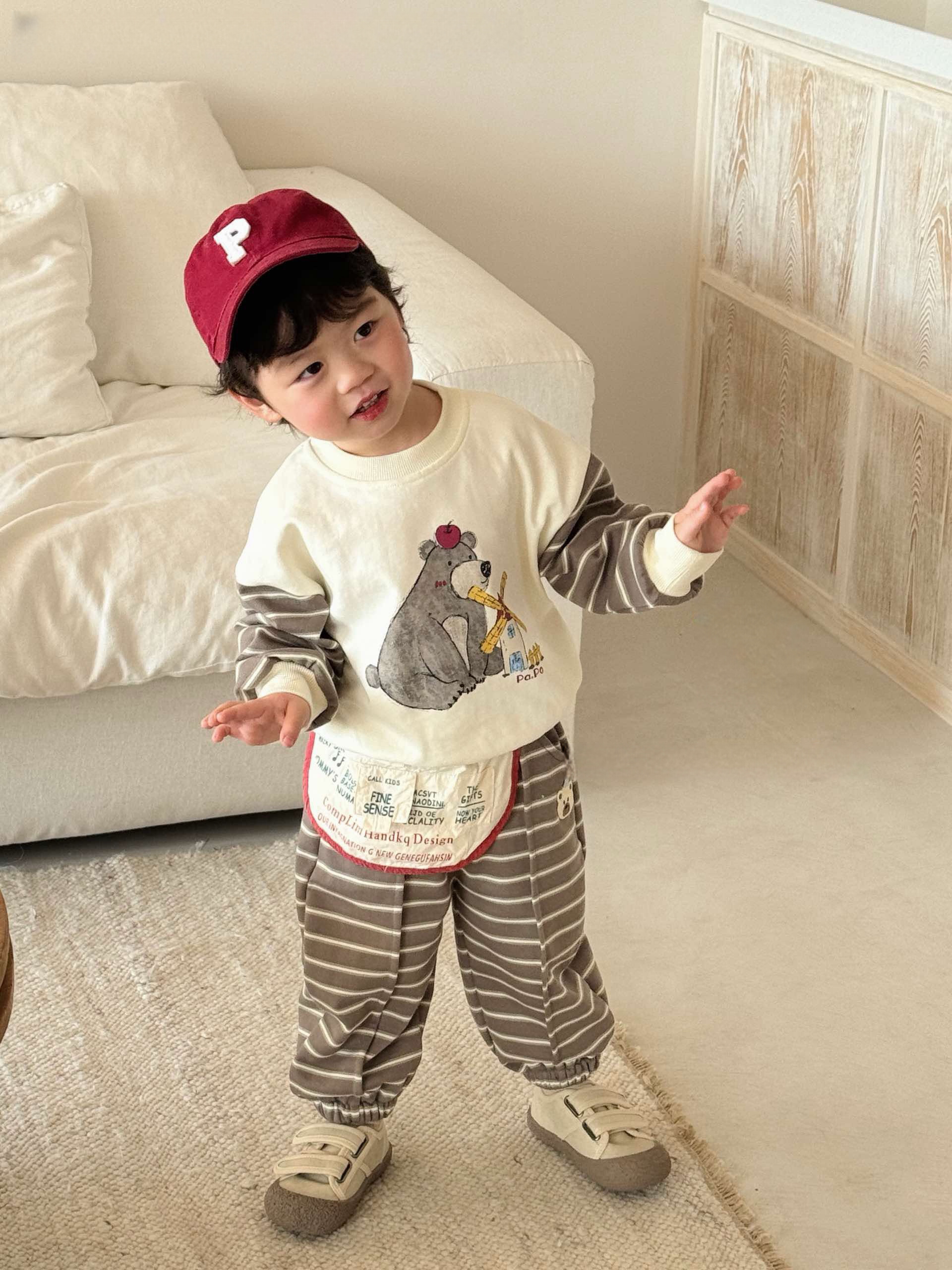 熊與風車條紋套裝