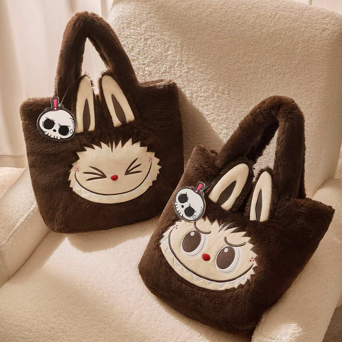 (現貨) POP MART THE MONSTER LABUBU Reversible Plush Bag 【雙面設計】