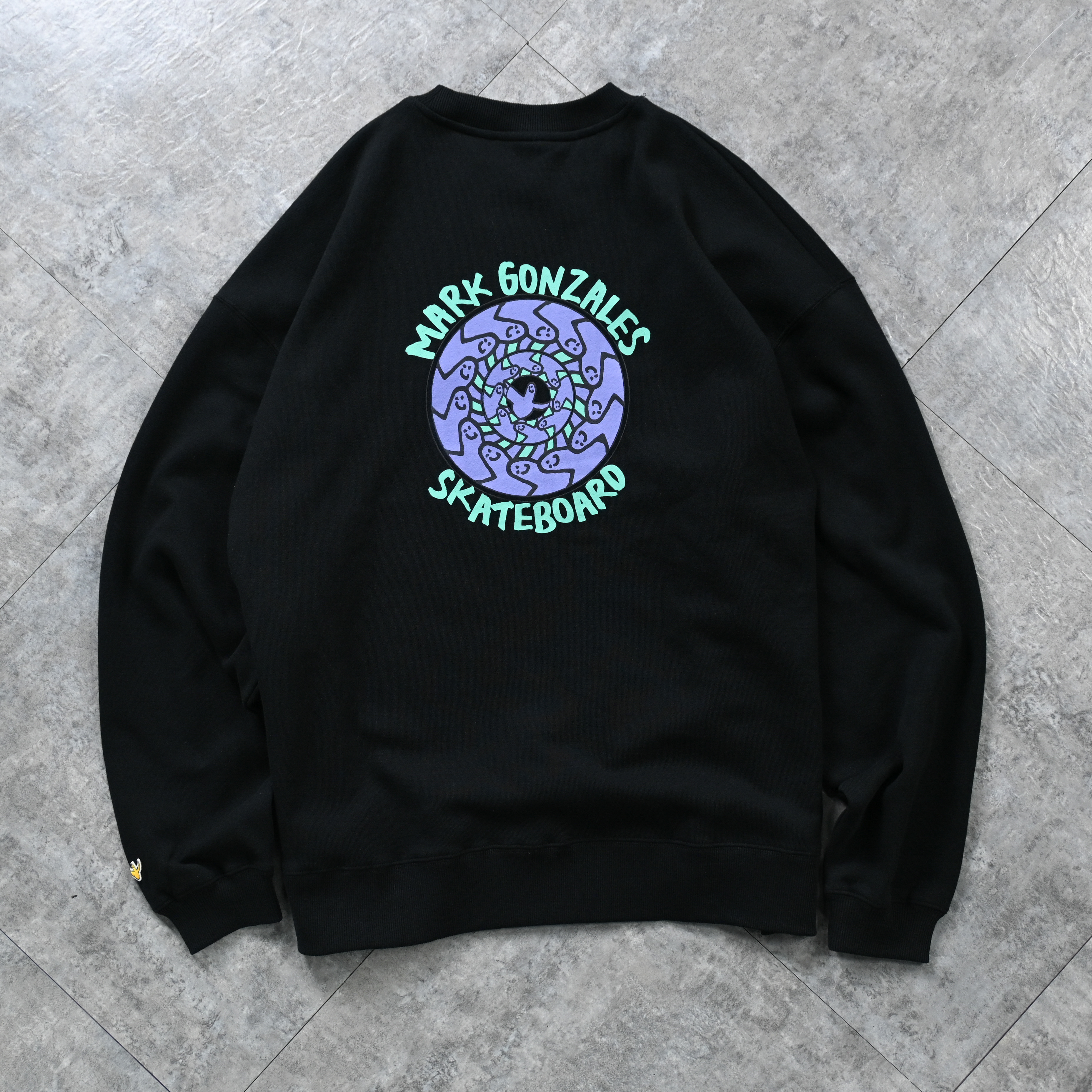 (What it isNt) ART BY MARK GONZALES Mandala Art Big Sweatshirt